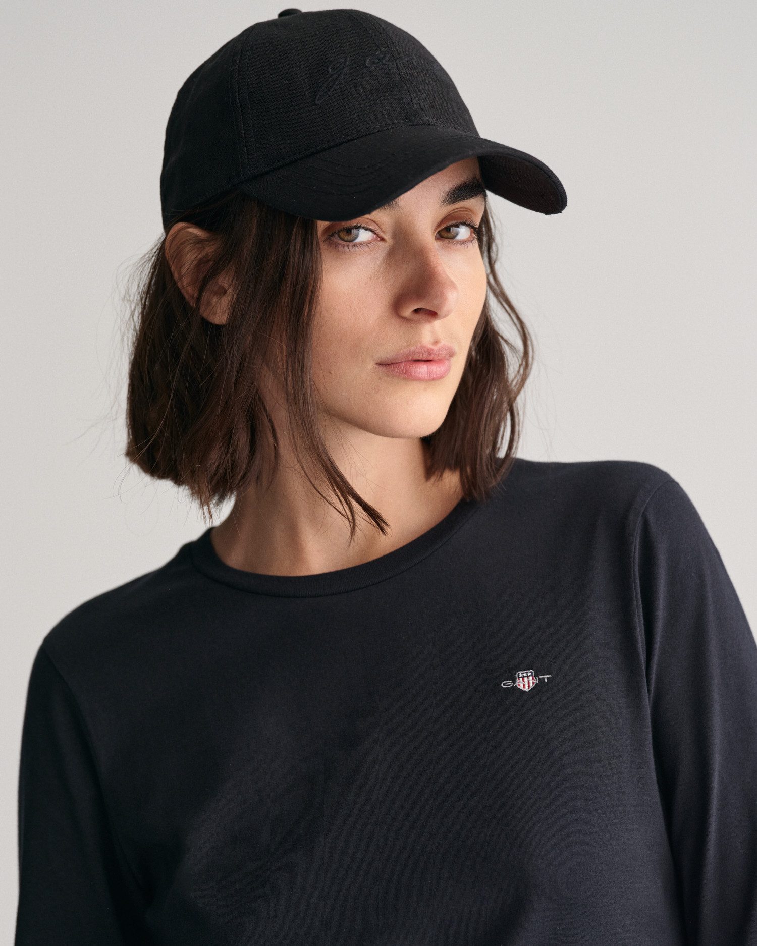 Gant Shirt met lange mouwen REG SHIELD LS T-SHIRT klein logoborduursel op borsthoogte