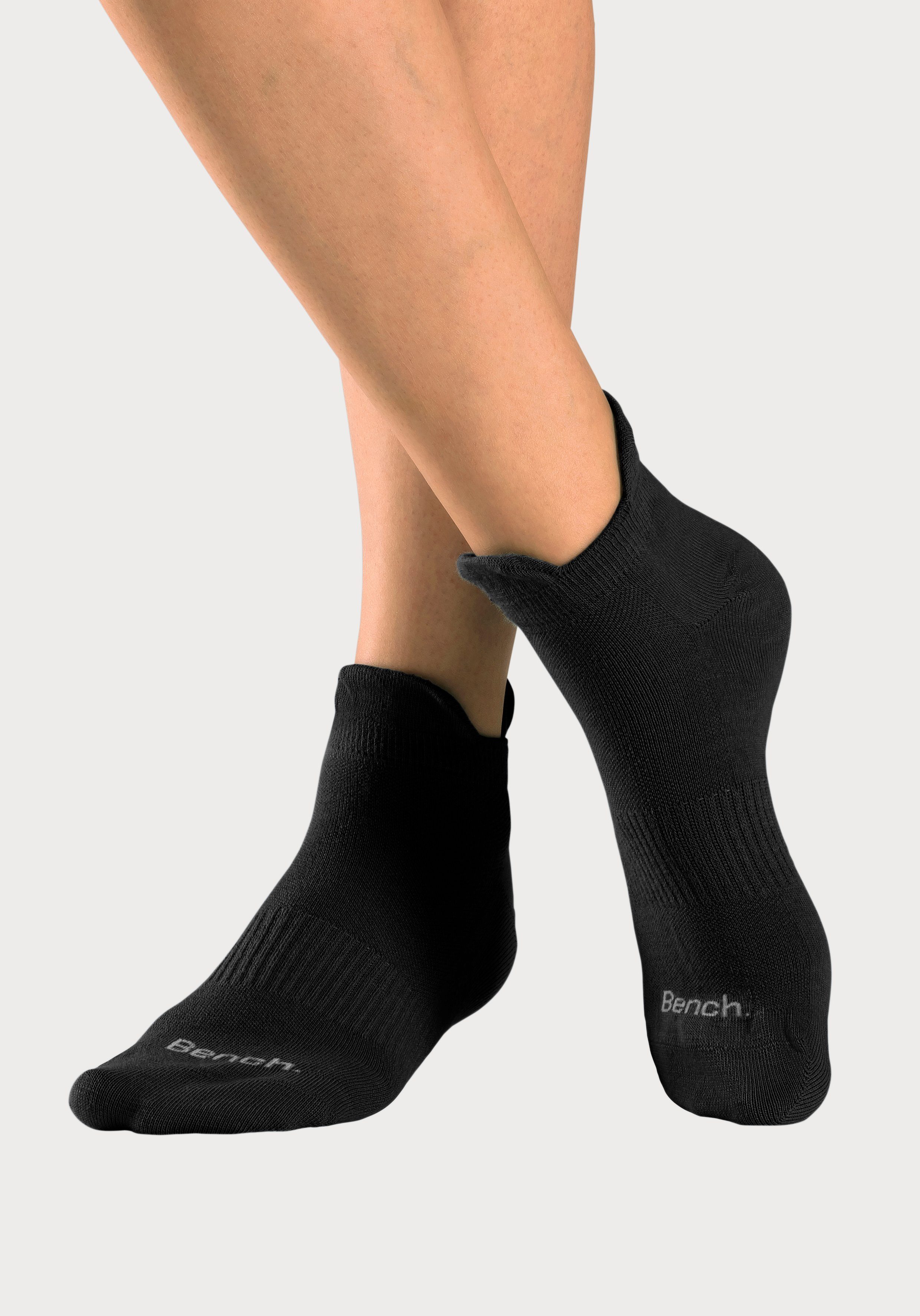 Bench. Sneakersokken met fijne mesh constructie en middenvoetrubber (set 6 paar)