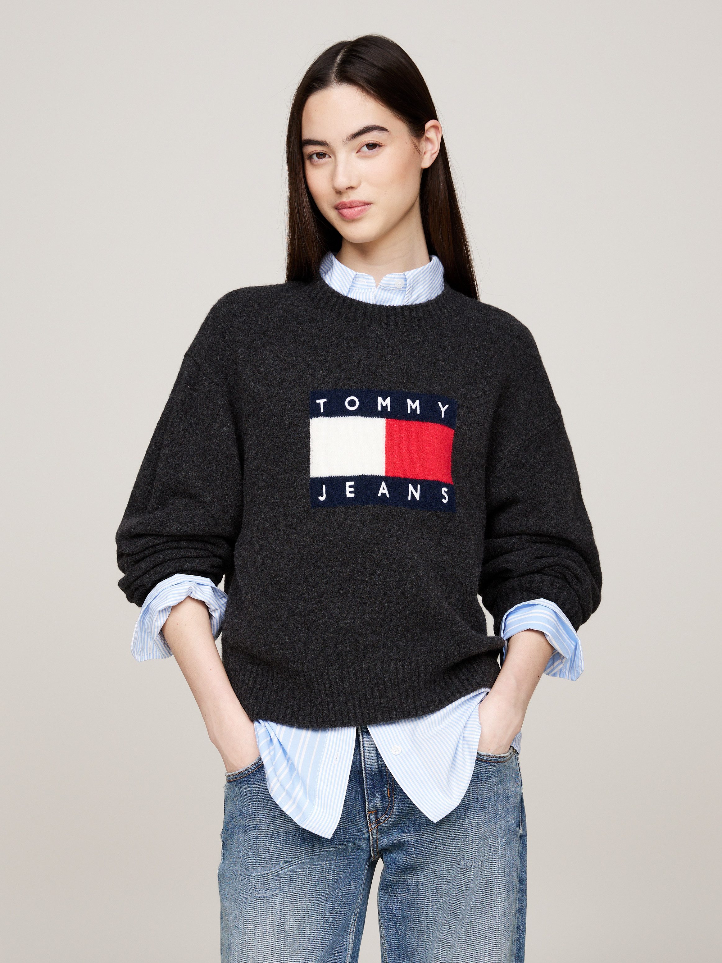 Tommy Jeans Curve Gebreide trui TJW MELANGE FLAG SWEATER EXT in grote maten met wolpercentage en elastaan
