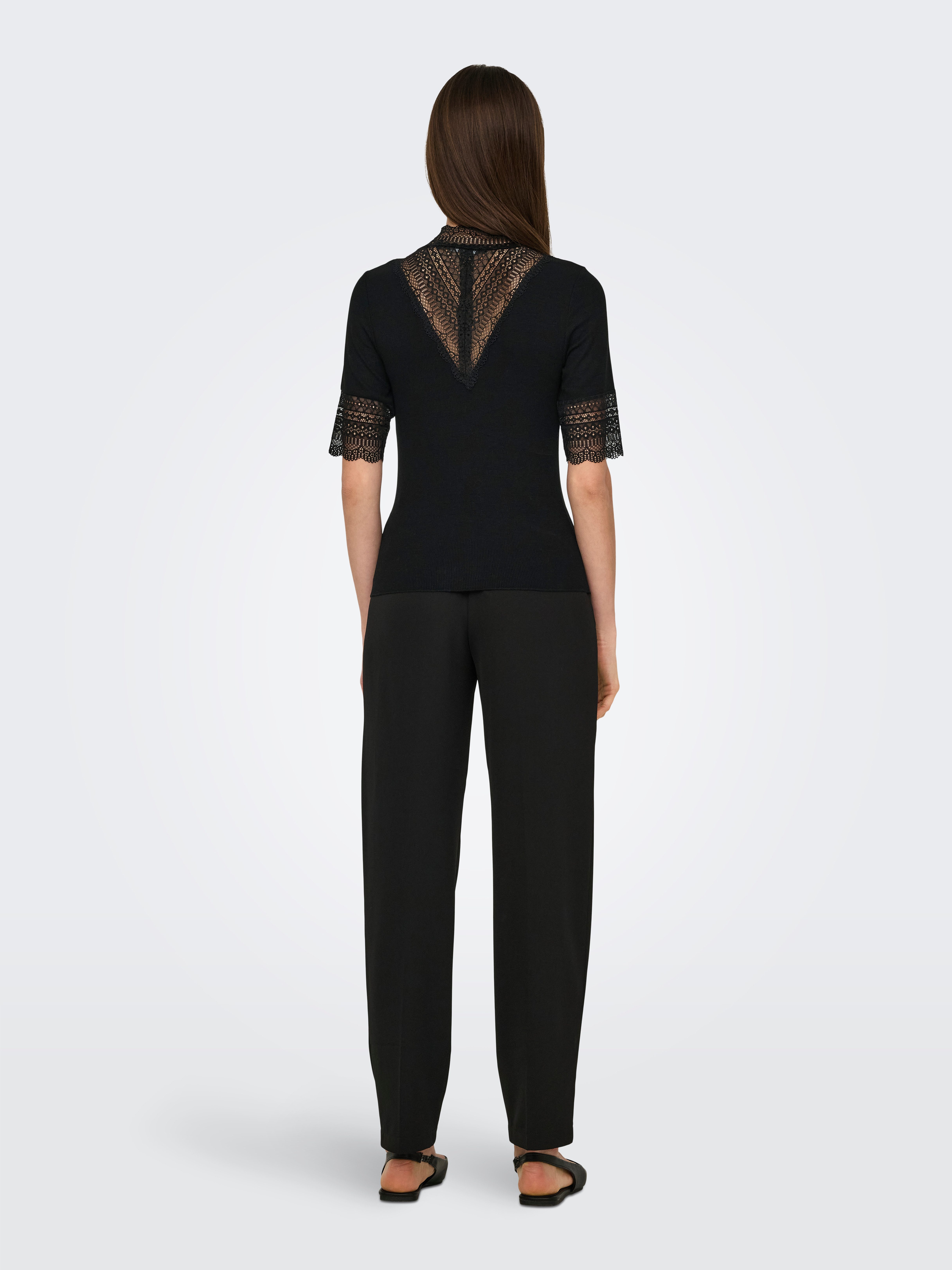 Only Kanten shirt ONLTILDE HIGHNECK S/S TOP JRS NOOS
