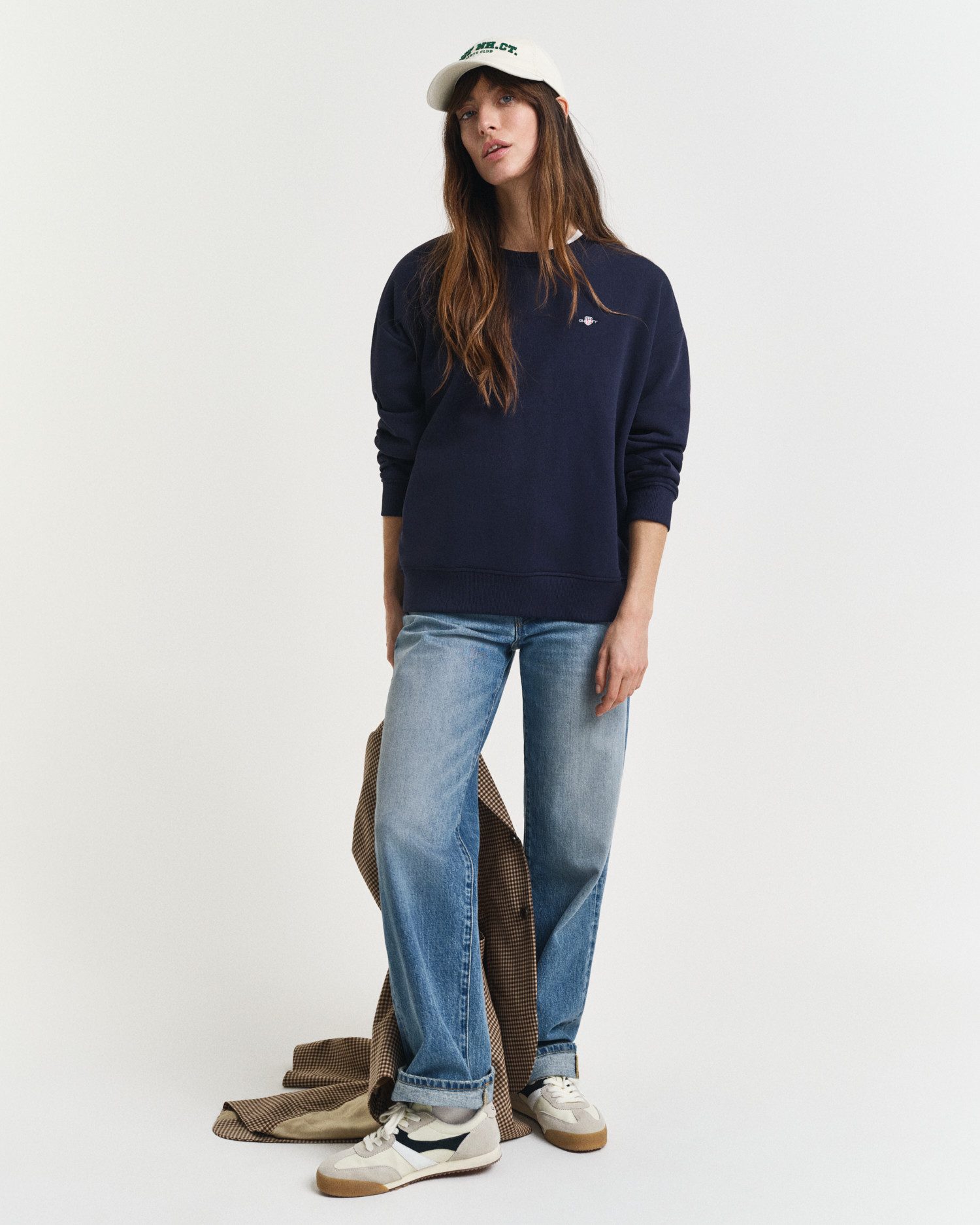 Gant Sweatshirt SHIELD C-NECK SWEAT Grafische GANT-borduursel op de borst