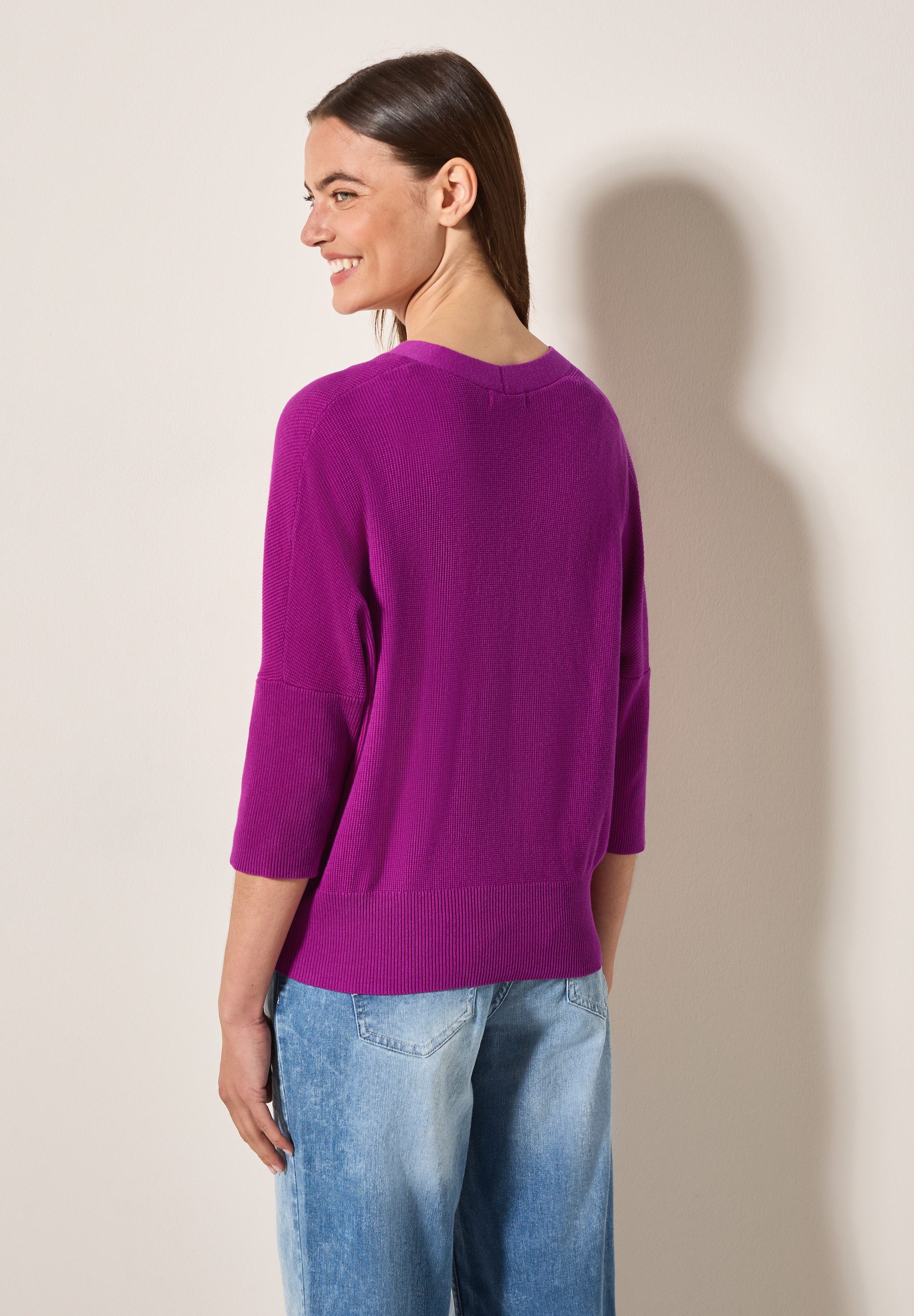 Cecil Cardigan met structuur en knoopsluiting
