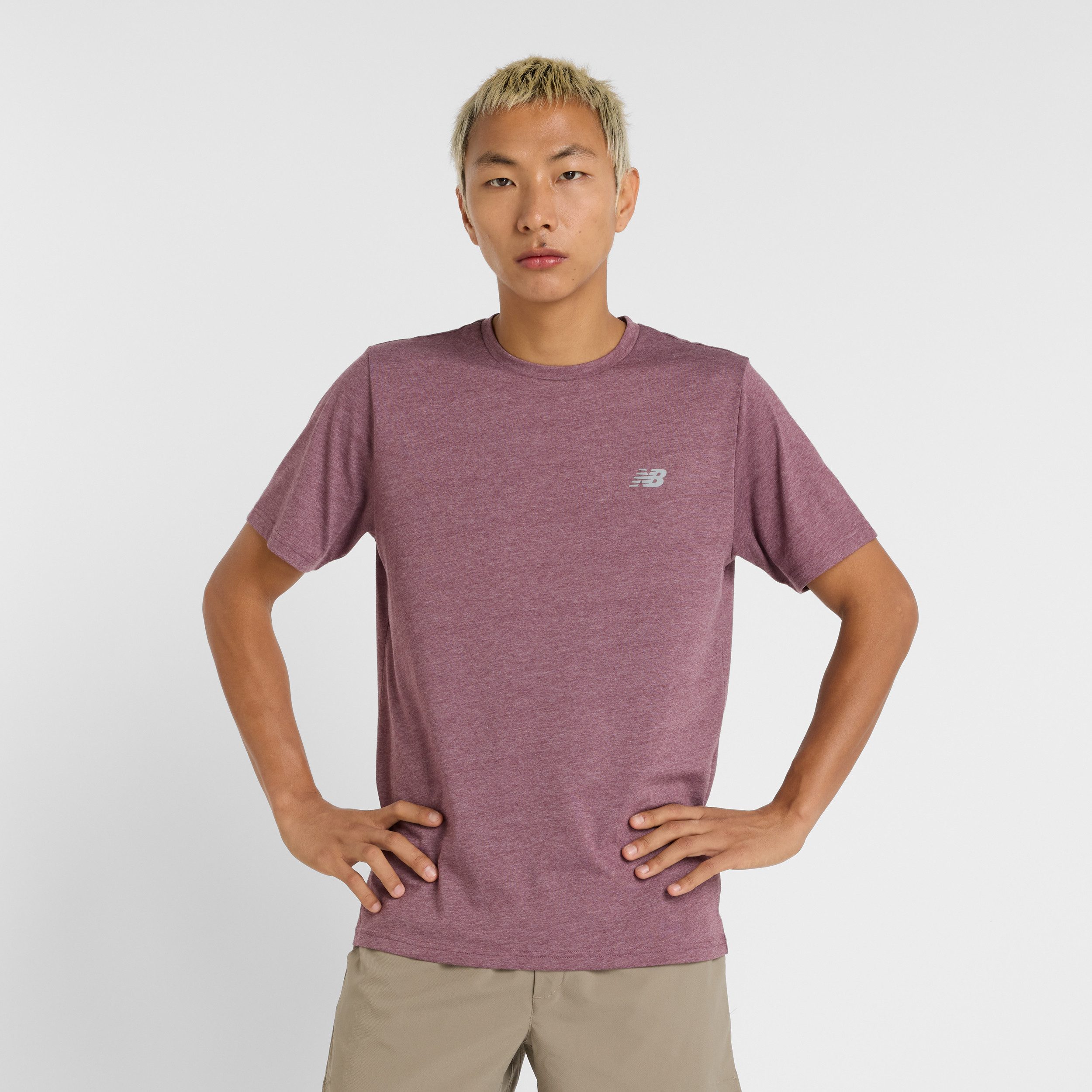 New Balance T-shirt SPORT ESSENTIALS HEATHERTECH T-SHIRT heren t-shirts maat S paars