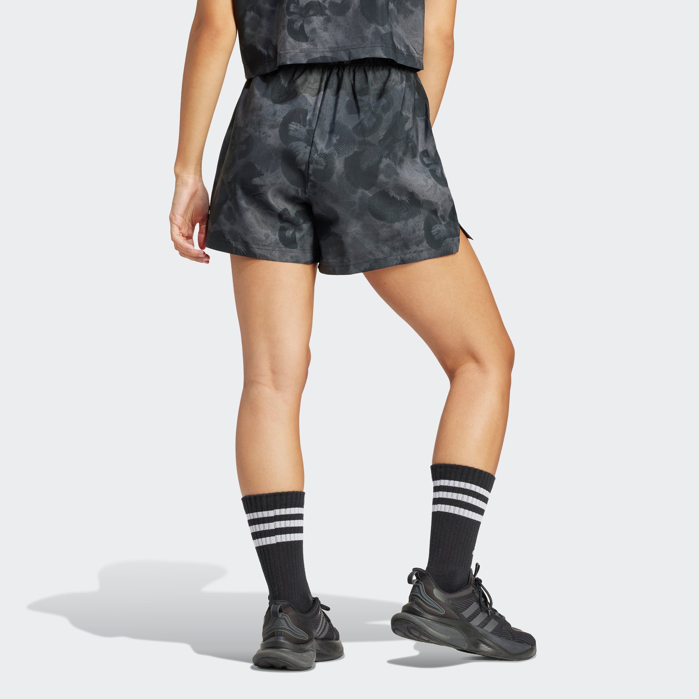 adidas Sportswear Short W AOP SHORT (1-delig)