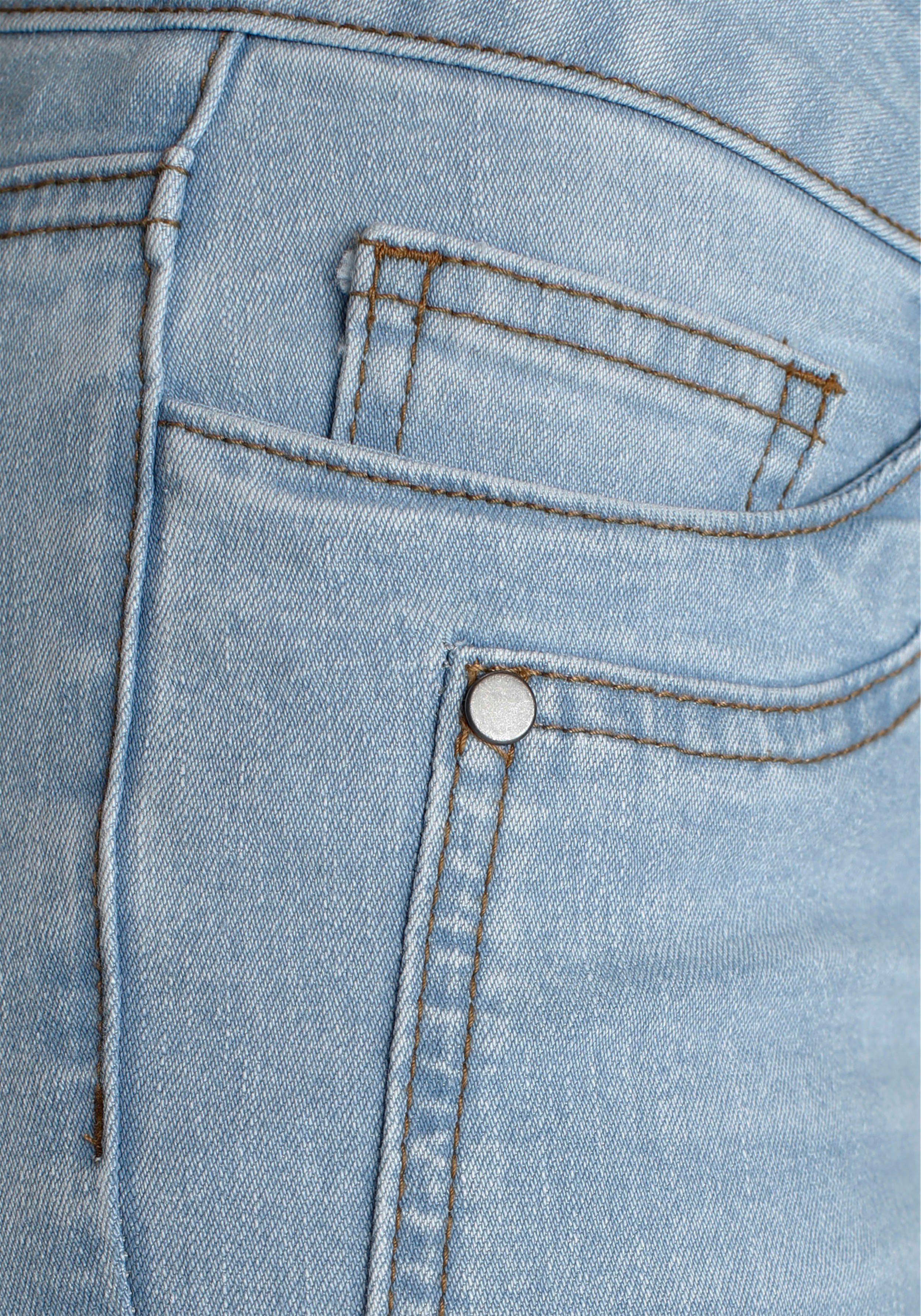 Arizona 7/8 jeans Met geren extra-strakke snit, used-look-wassing, lage taille