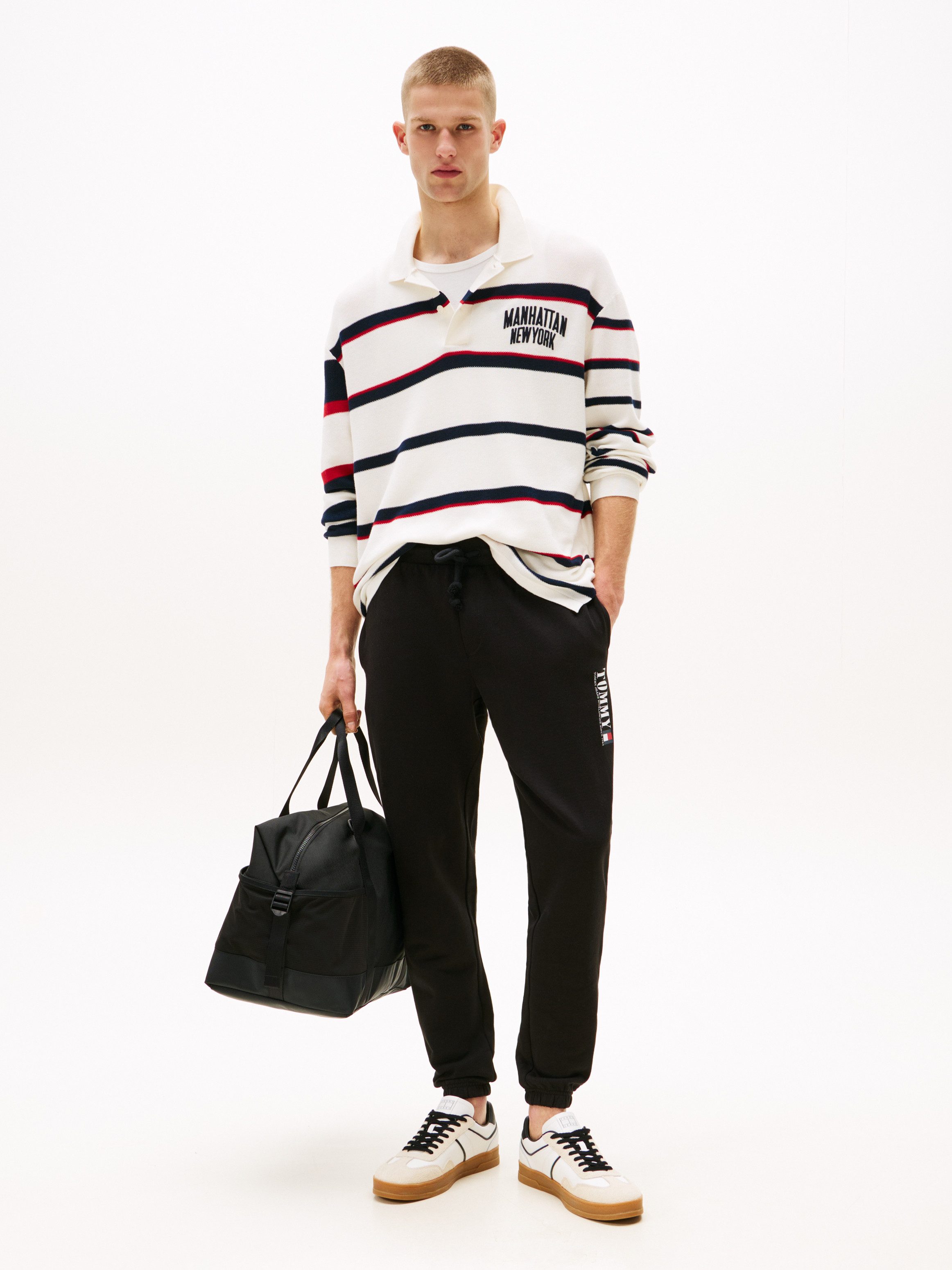 TOMMY JEANS Sweatbroek TJM SLIM RWB DNA GRAPHIC PANT met elastische tailleband, grote logoprint