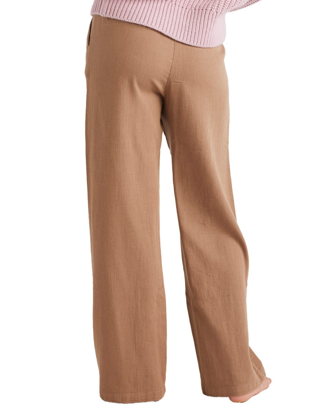Roxy Chino Attractive Light