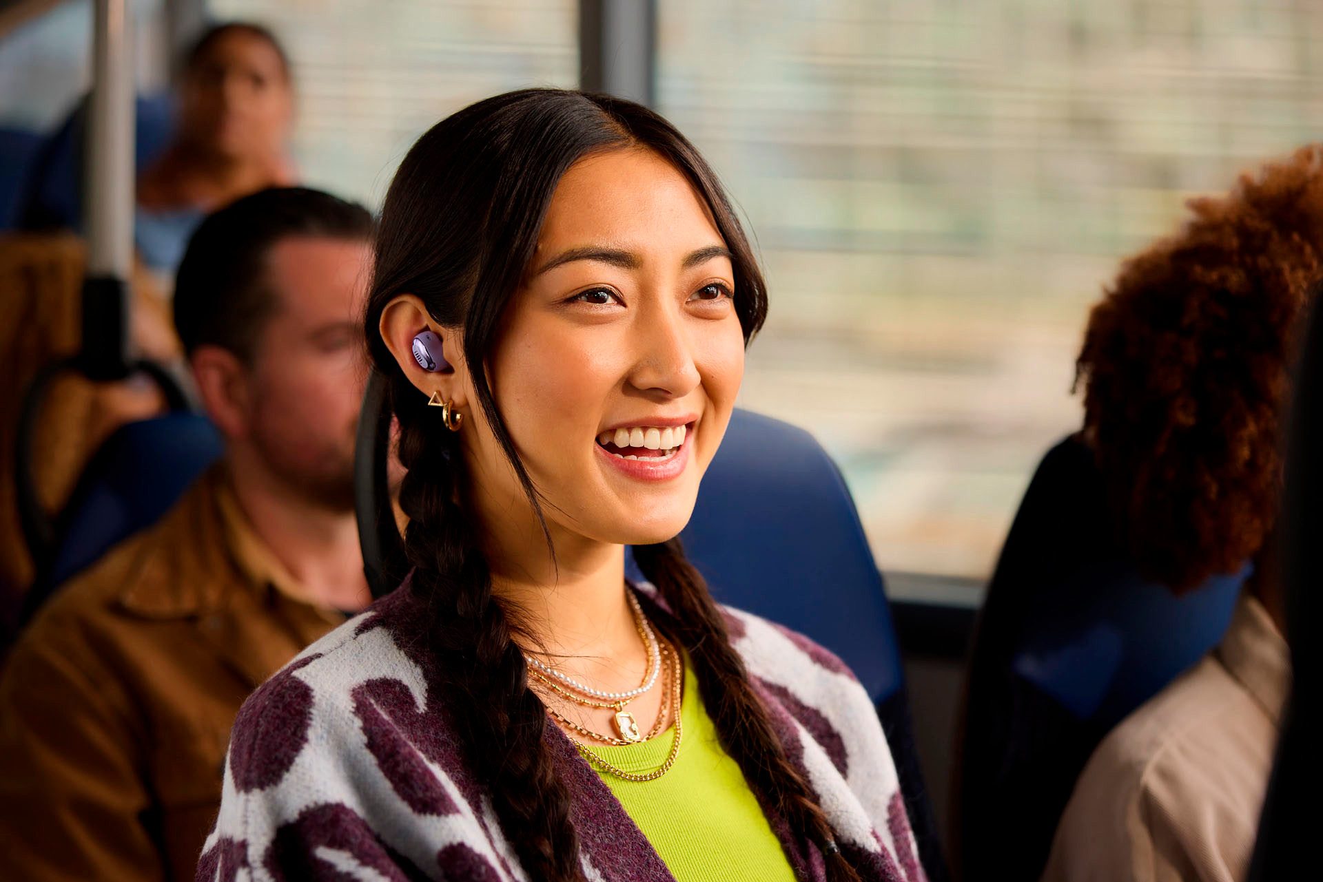 JBL Draadloze in-ear hoofdtelefoon LIVE BUDS 3 True Adaptive Noise Cancelling, IP55, Personi-Fi 3.0