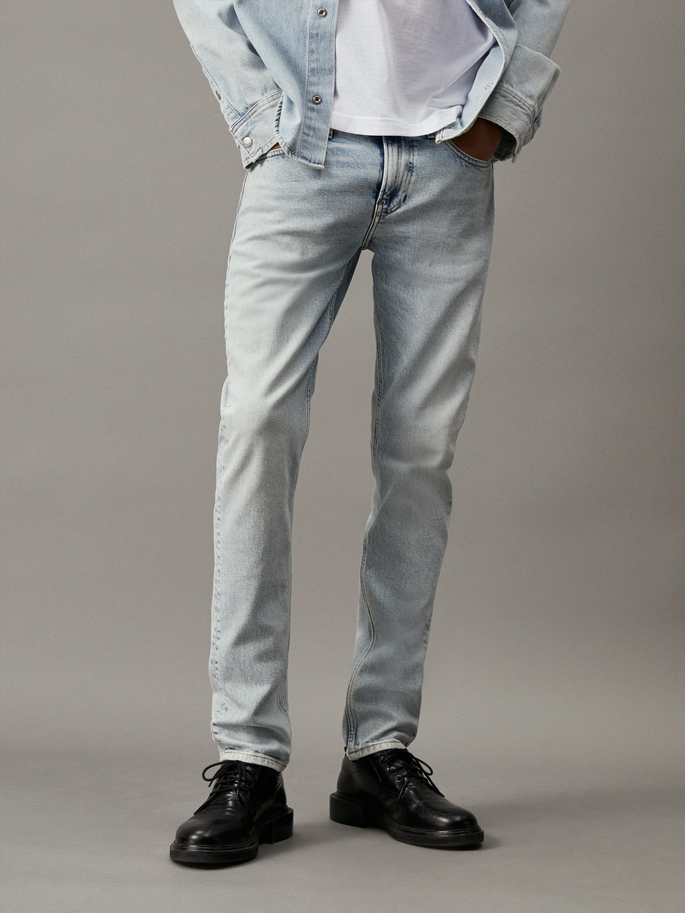 Calvin Klein Slim fit jeans SLIM TAPER in een klassiek 5-pocketsmodel