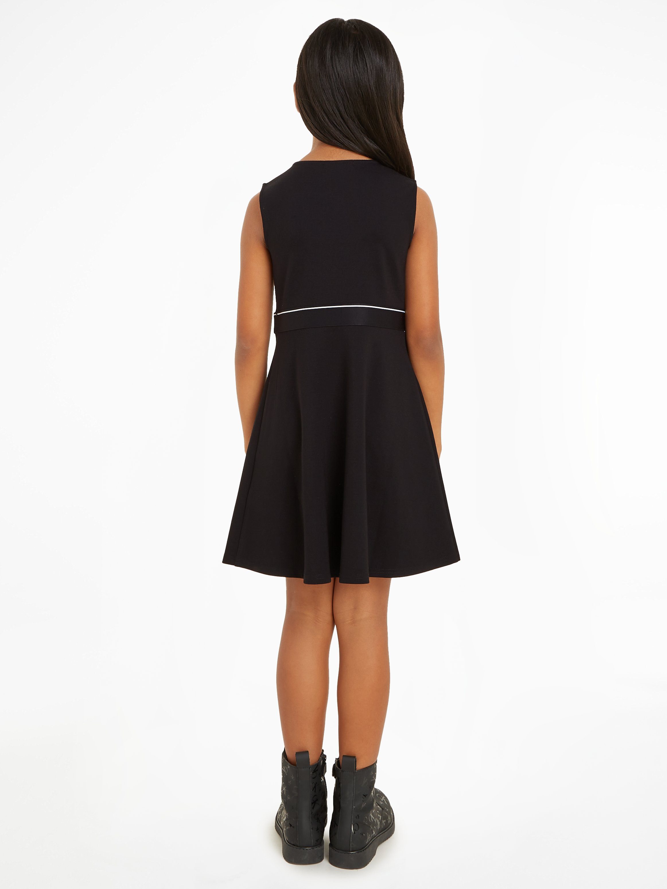 Calvin Klein Skaterjurk LOGO TAPE SLEEVELESS PUNTO DRESS