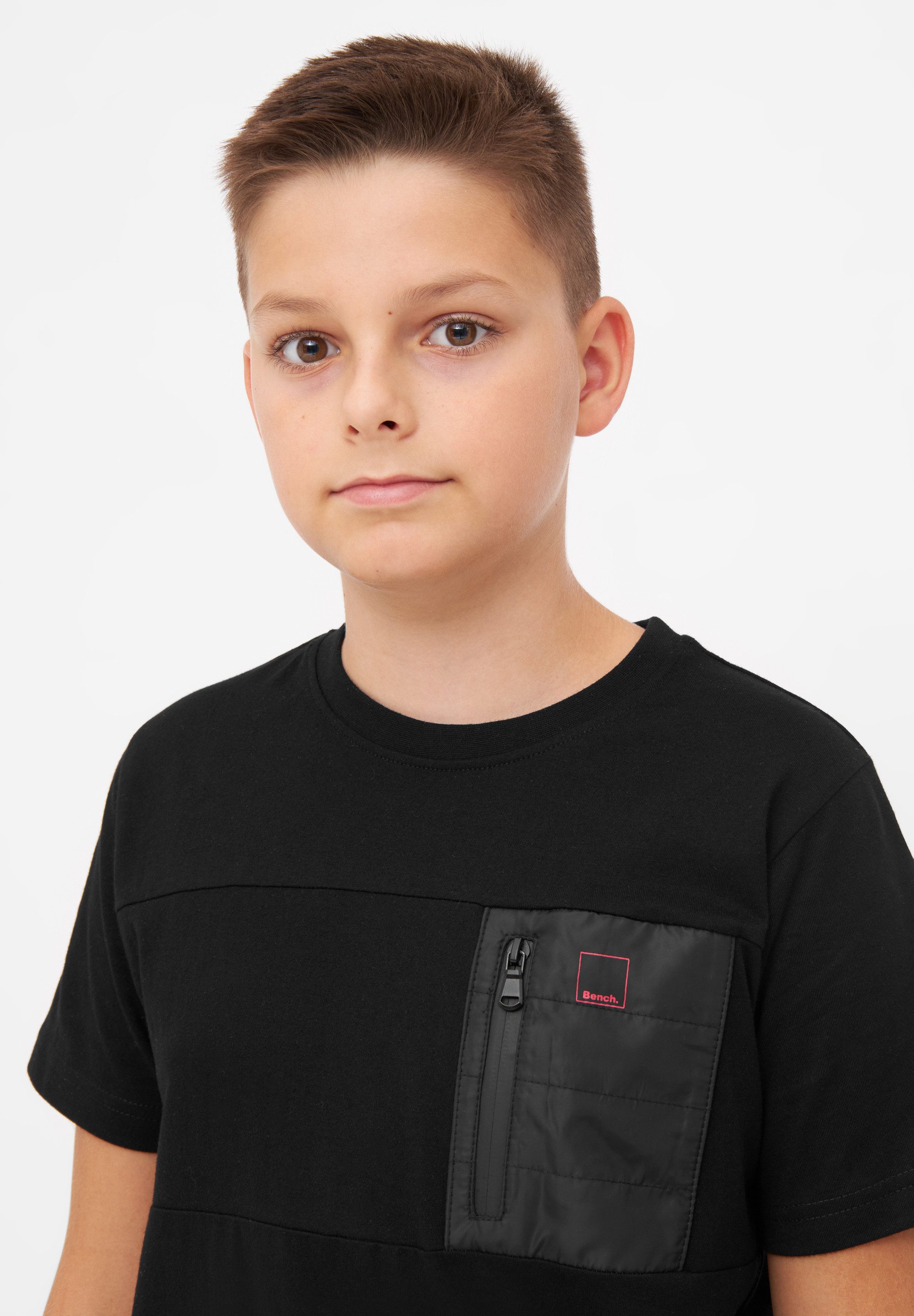Bench. T-shirt SANDBACH_B