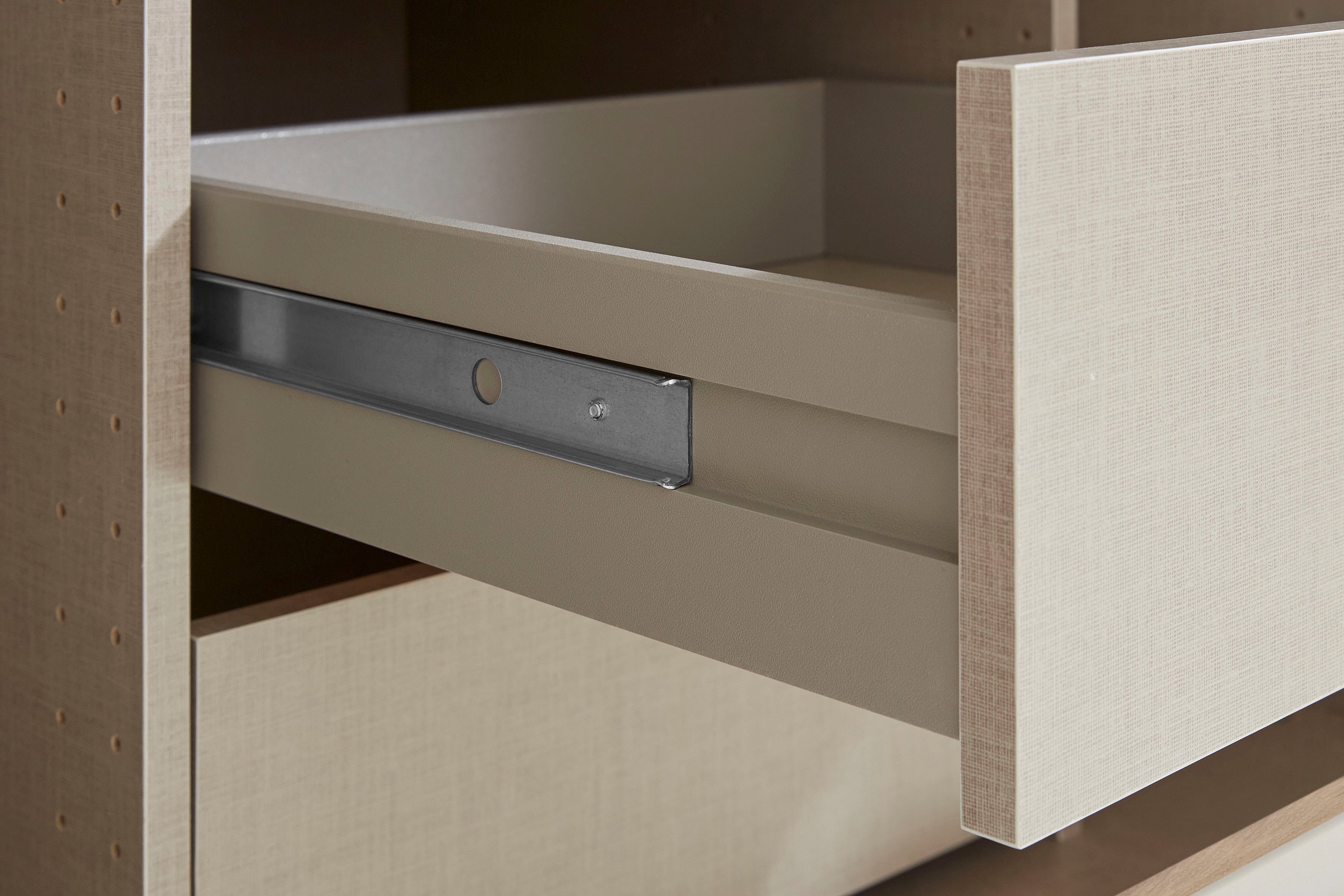 rauch Draaideurkast Kledingkast kast garderobe TOPSELLER OTELI incl. binnenindeling met 3 binnenlades extra planken optioneel met spiegel made in germany