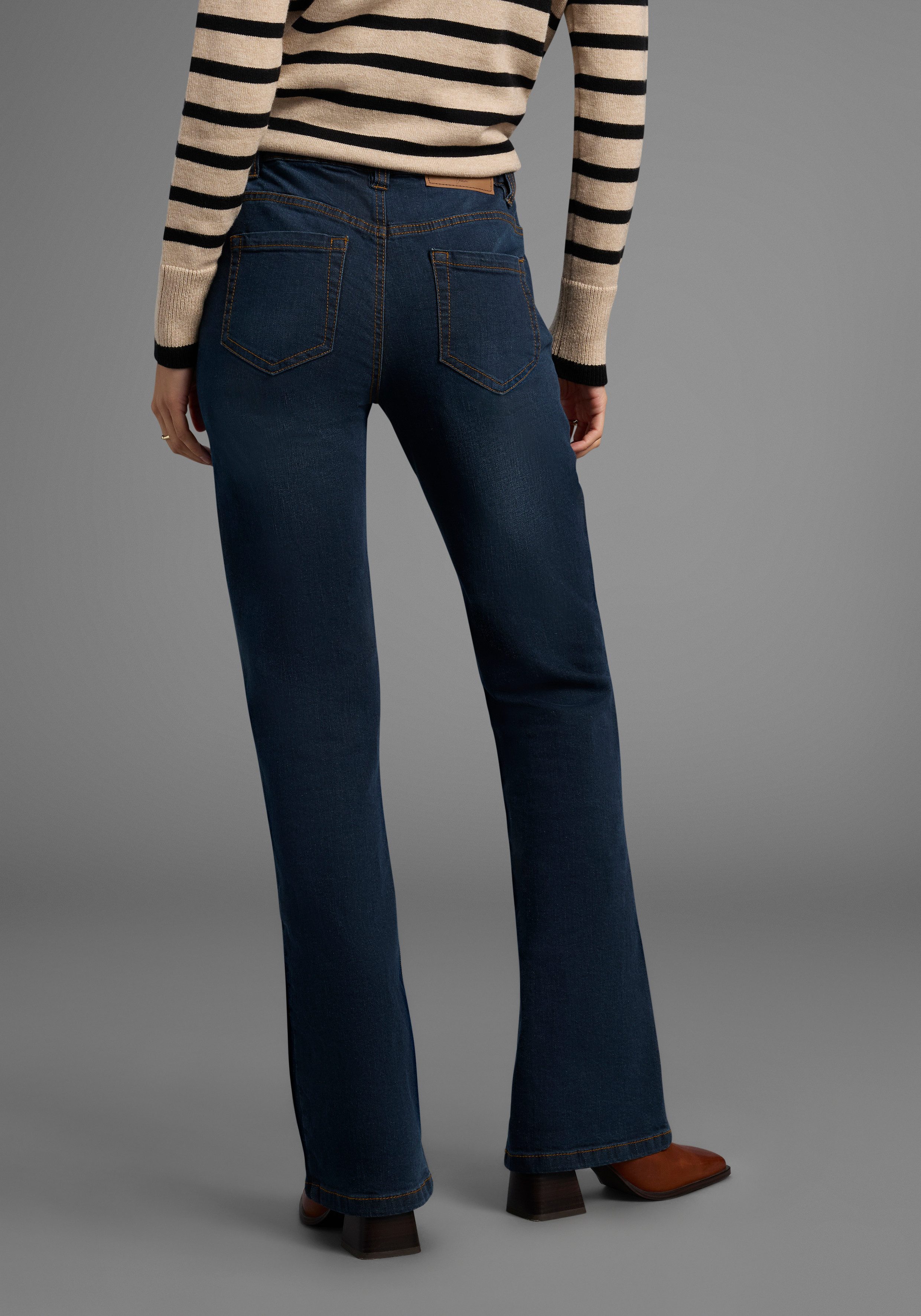 Arizona Bootcut jeans Tailleband met zij-elastiek inzet hoge taille, bootcut, met stretch, klassieke 5-pocket-stijl