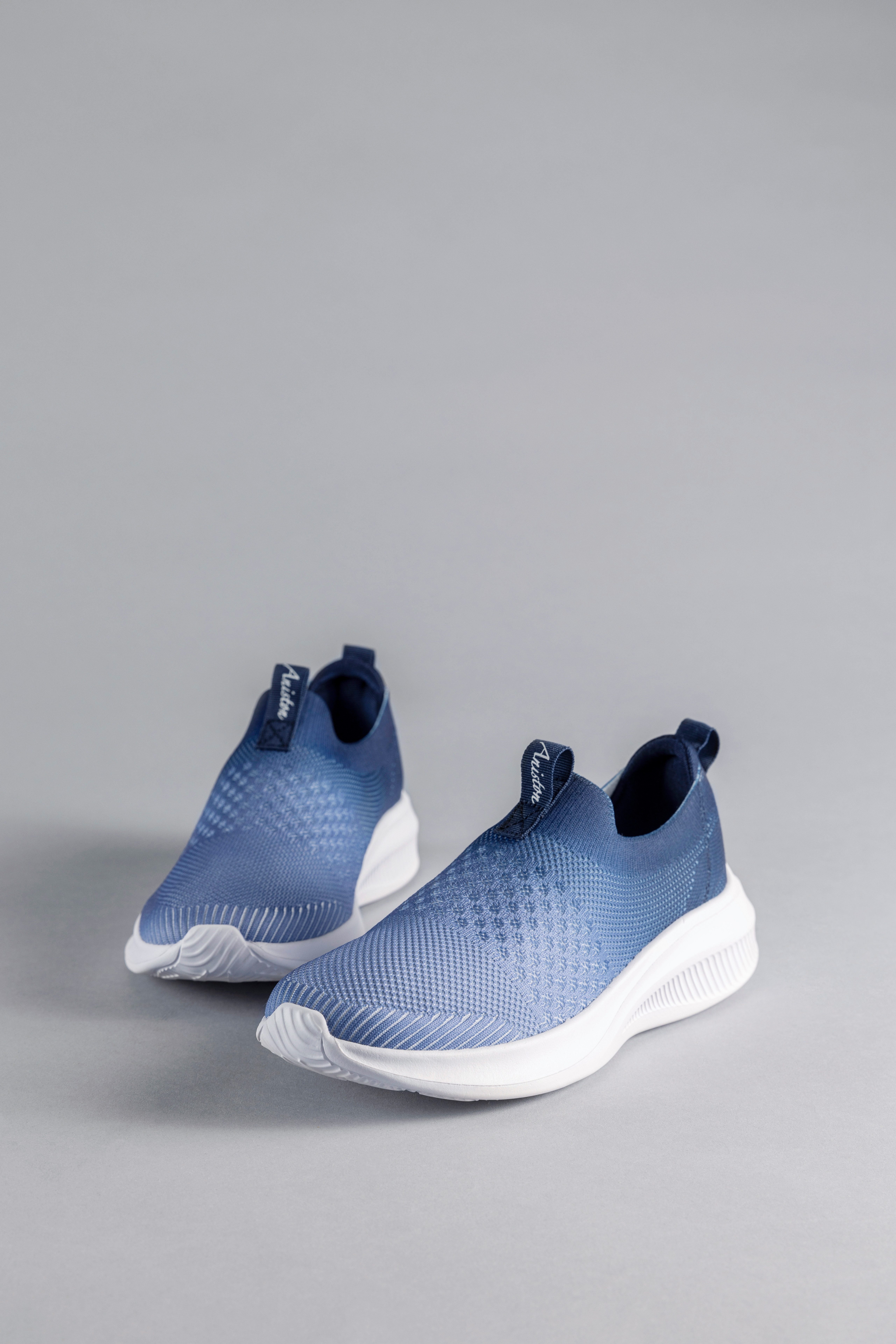 Aniston SHOES Slip-on sneakers , vrijetijdsschoen, barefoot schoen, instapschoen - nieuwe collectie