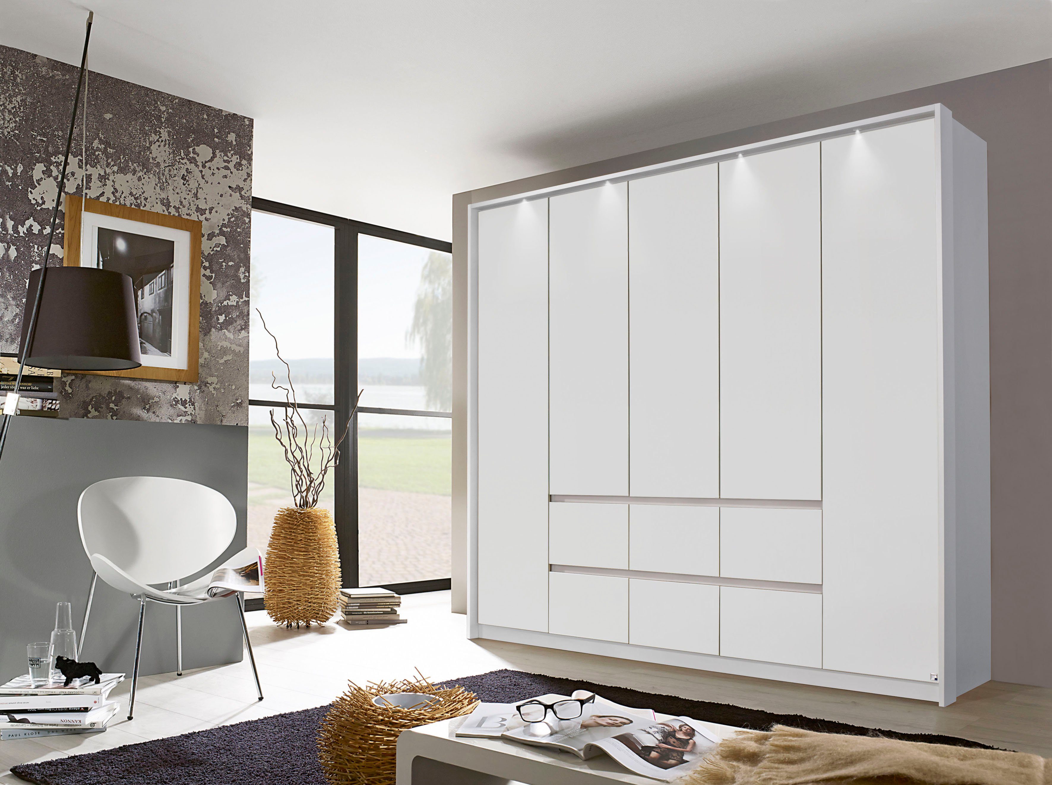 rauch Draaideurkast Mainz met passe-partout optioneel met verlichting, buitendeuren met push-to-openfunctie