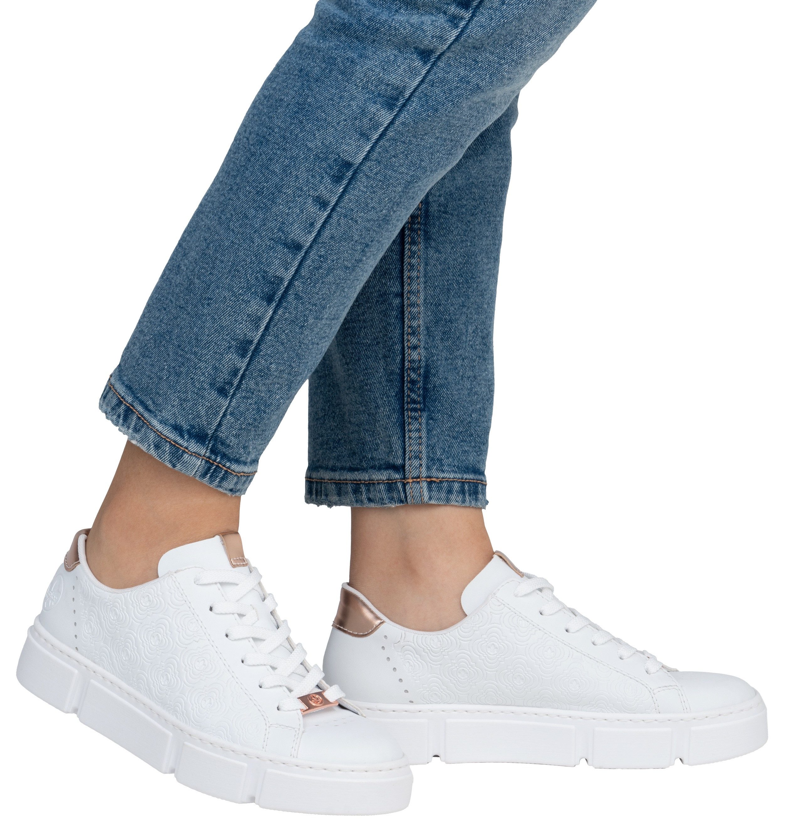 Rieker Plateausneakers met metallic-kleuraccenten, vrijetijdsschoen, lage schoen, veterschoen