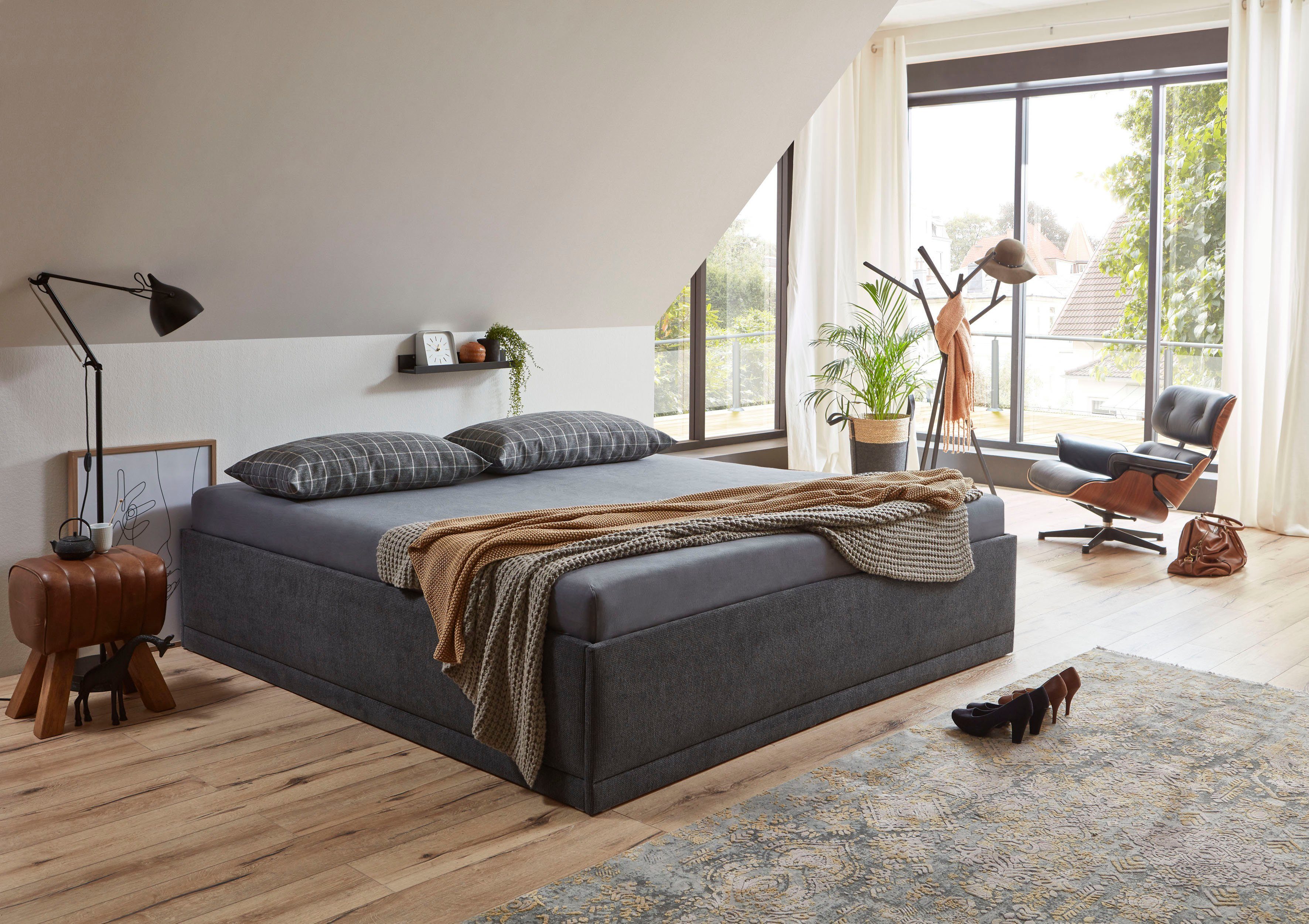 Westfalia Polsterbetten Gestoffeerd bed Texel Comforthoogte met sierkussen, bedkist bij uitvoering met matras