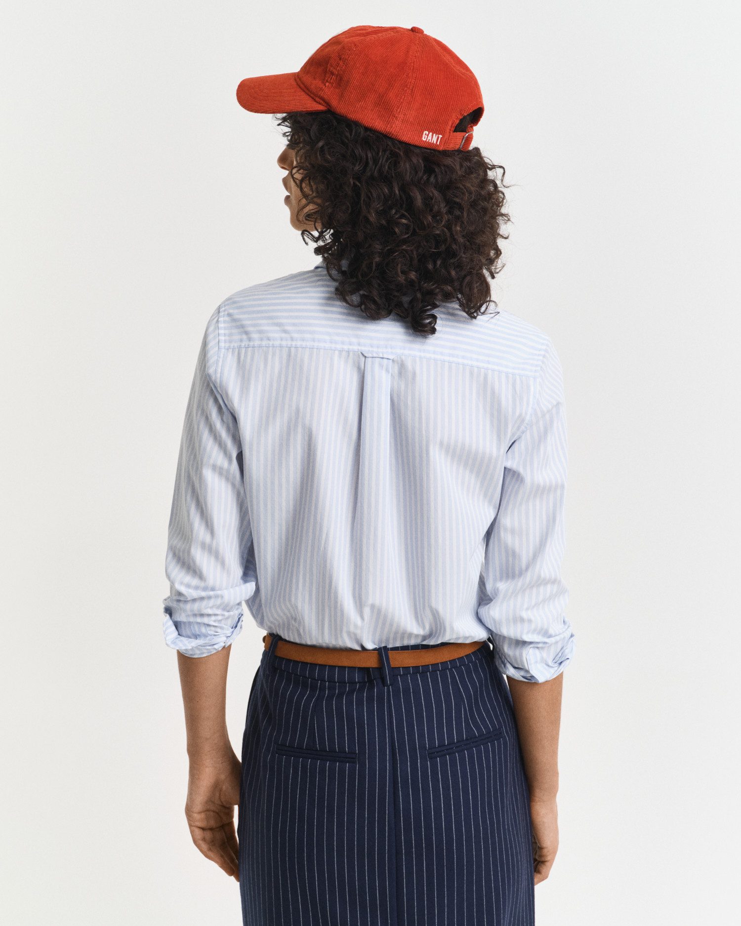 Gant Overhemdblouse REG POPLIN STRIPED SHIRT met een klein geborduurd logo op de borst