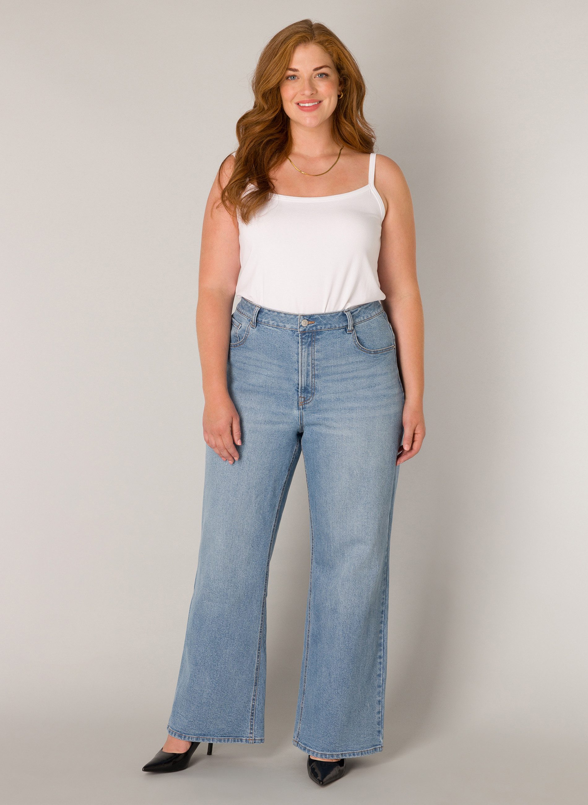 Base Level Curvy Wijde jeans in grote maten