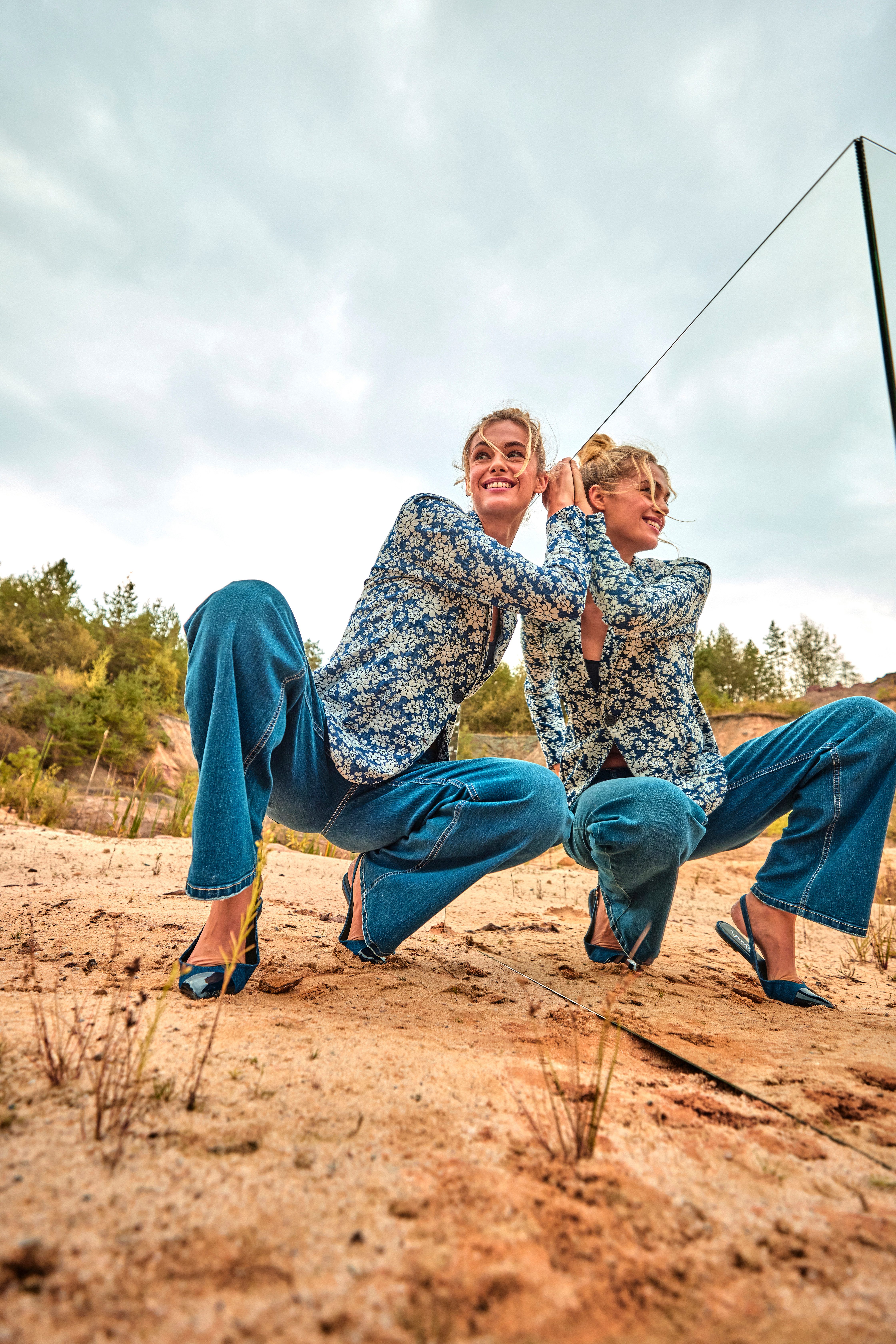 Aniston CASUAL Sweatblazer met expressief bloemenpatroon - nieuwe collectie