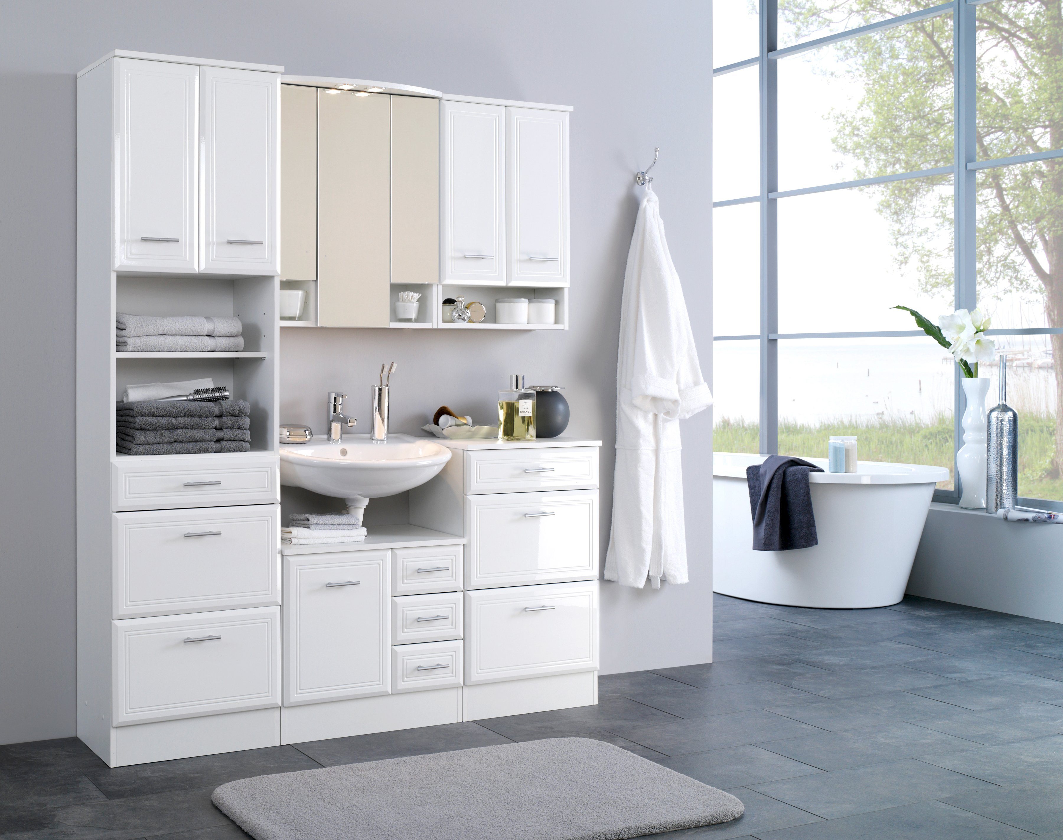 welltime Hoge kast Napels Breedte 50 cm, met hoogglansfronten en elegant freeswerk