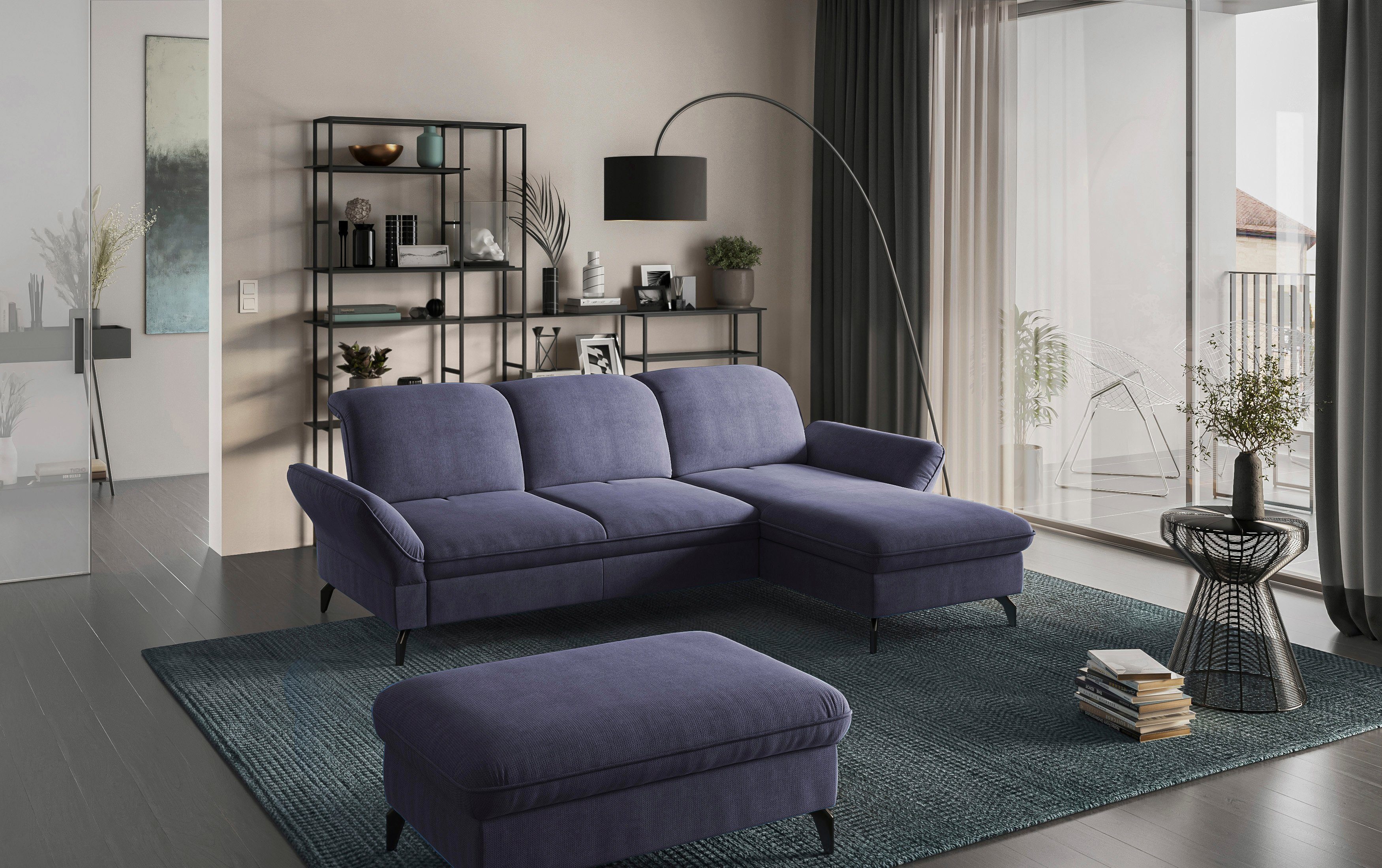 sit&more Hoekbank Leandro L-vorm Naar keuze met bed, hoofdbord en armleuningfunctie, en bedkist