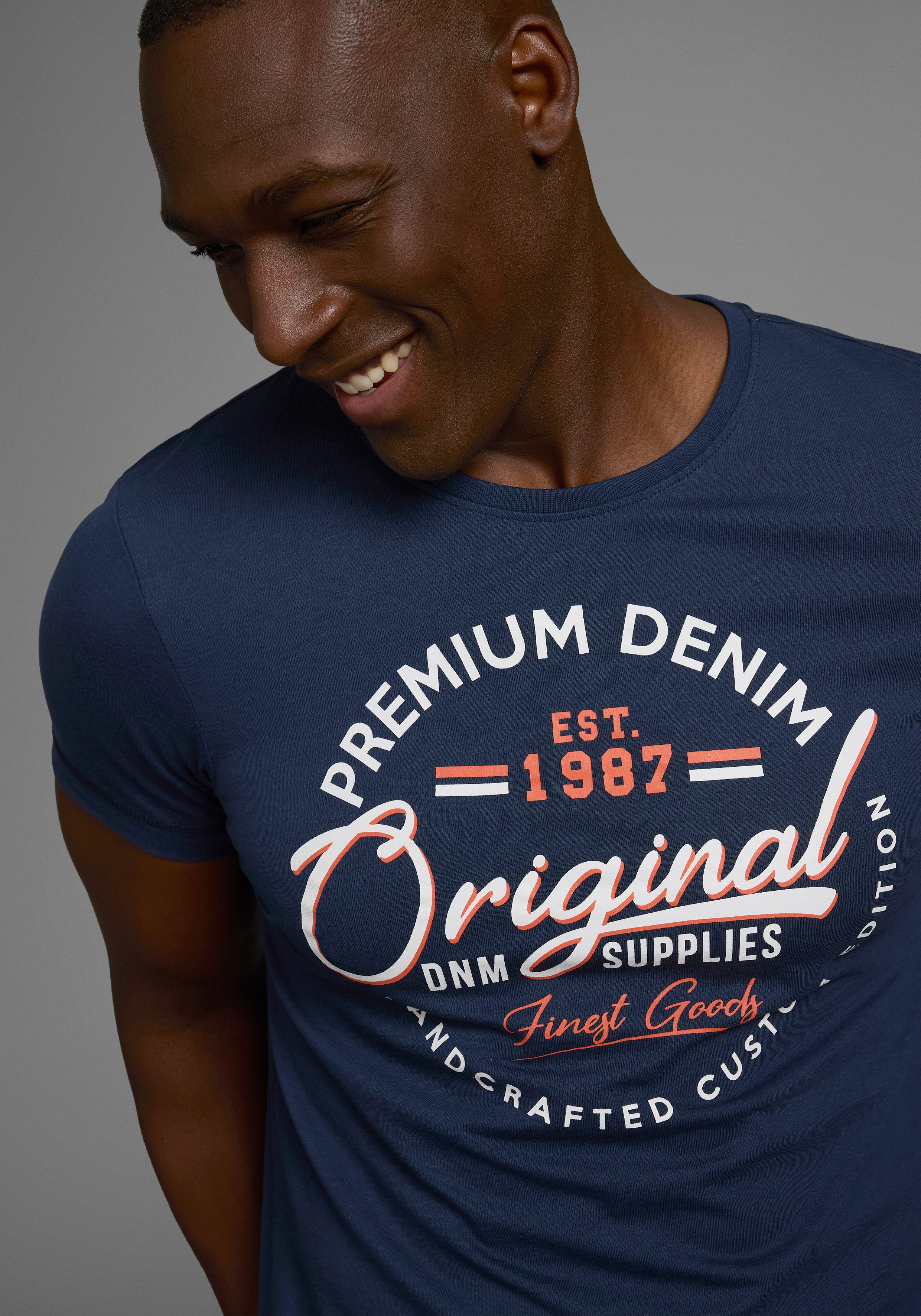 AJC T-shirt korte mouwen, smalle snit, met stijlvolle druk