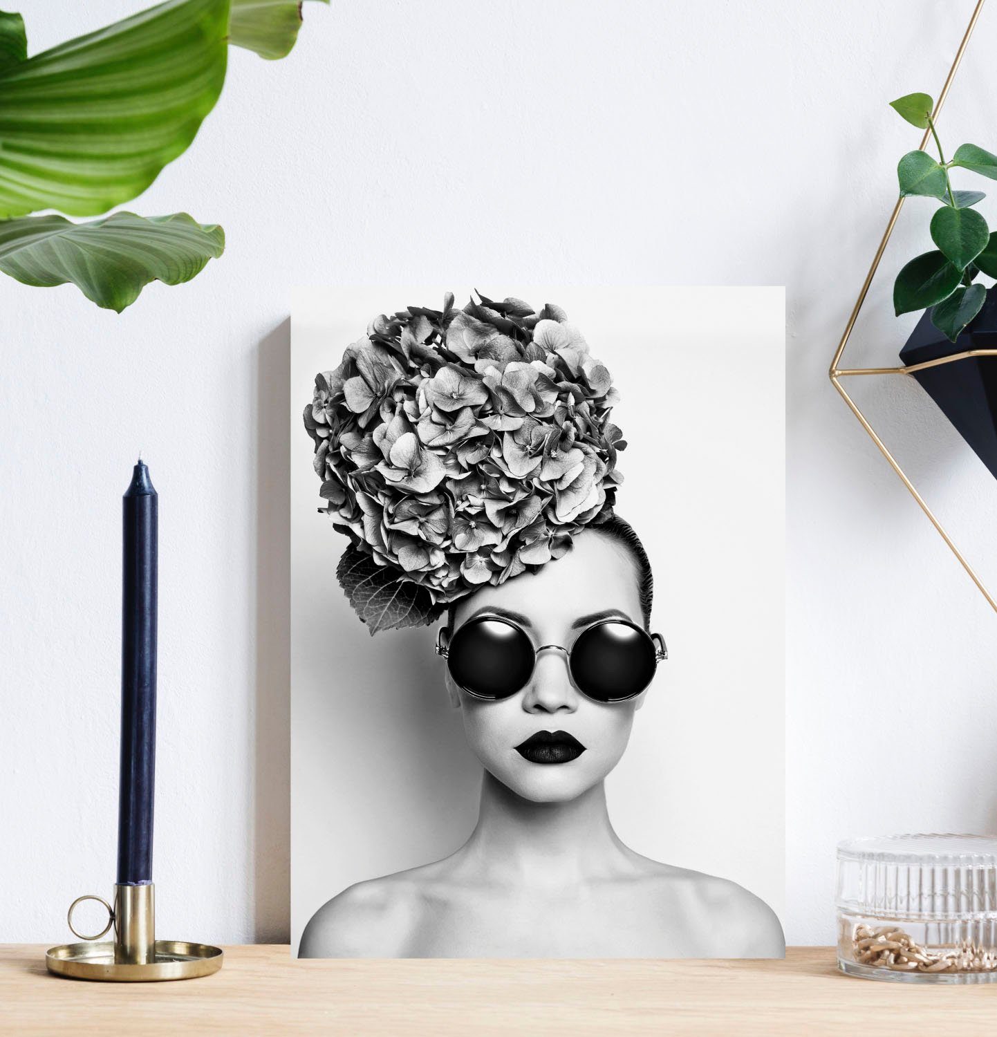 queence Artprint op acrylglas Vrouw met bloemenhoed Fine Art-print in galeriekwaliteit