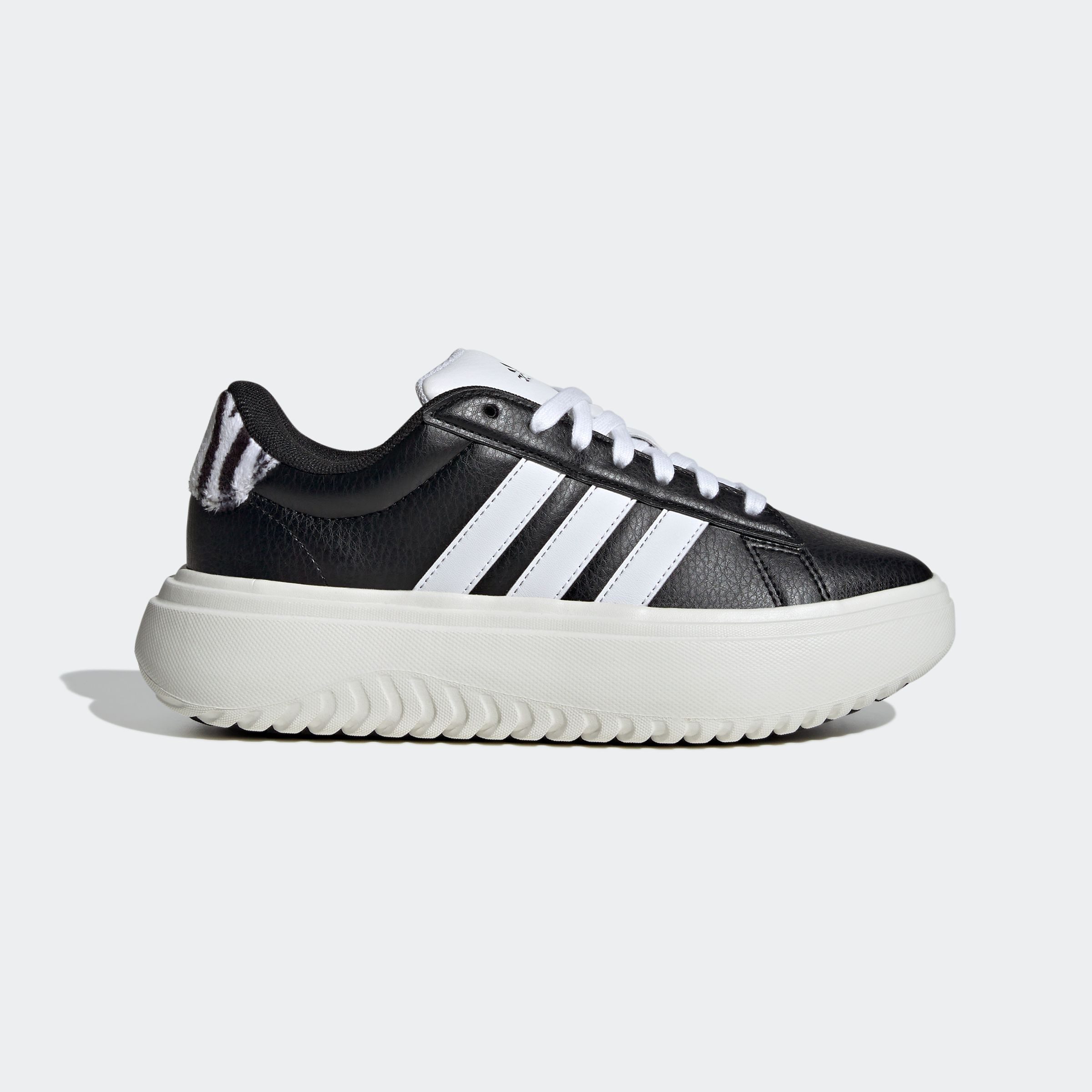 adidas Sportswear Sneakers GRAND COURT PLATFORM Design geïnspireerd op de adidas Superstar