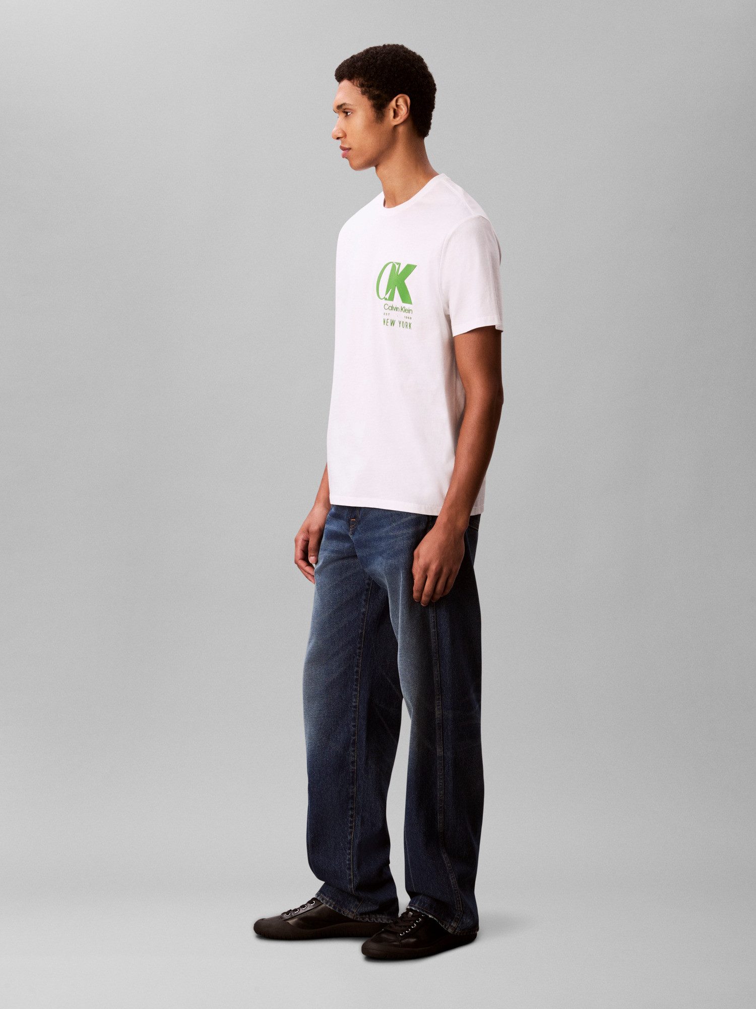 Calvin Klein T-shirt