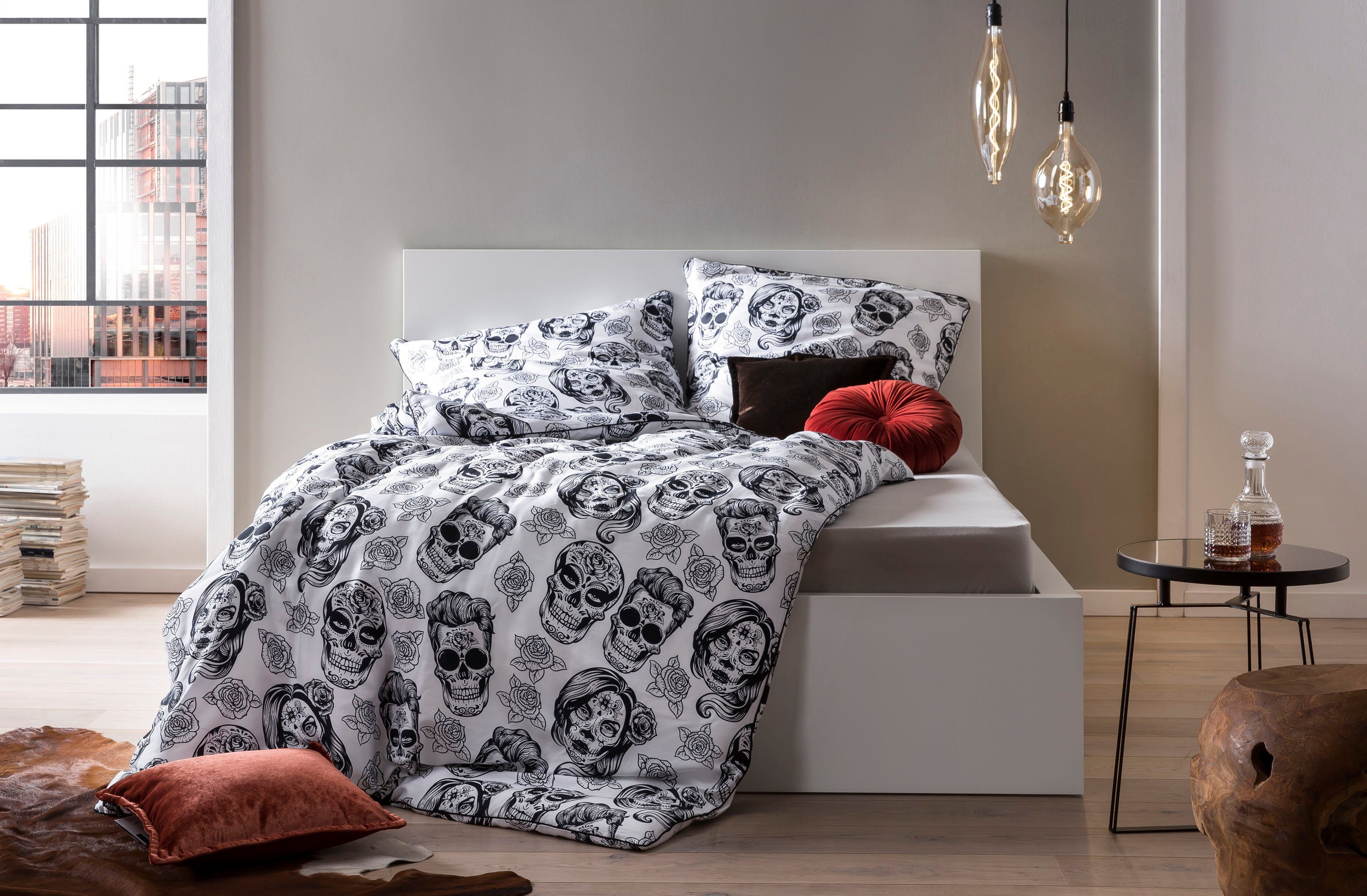 done.® Beddengoed Skulls dubbelzijdig bedrukte beddengoed met bies