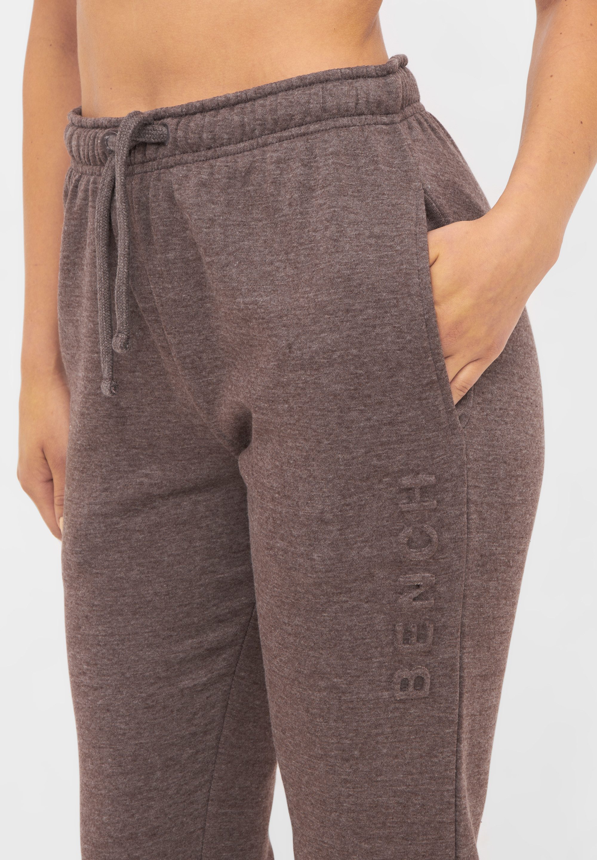 Bench. Sweatbroek Marianna