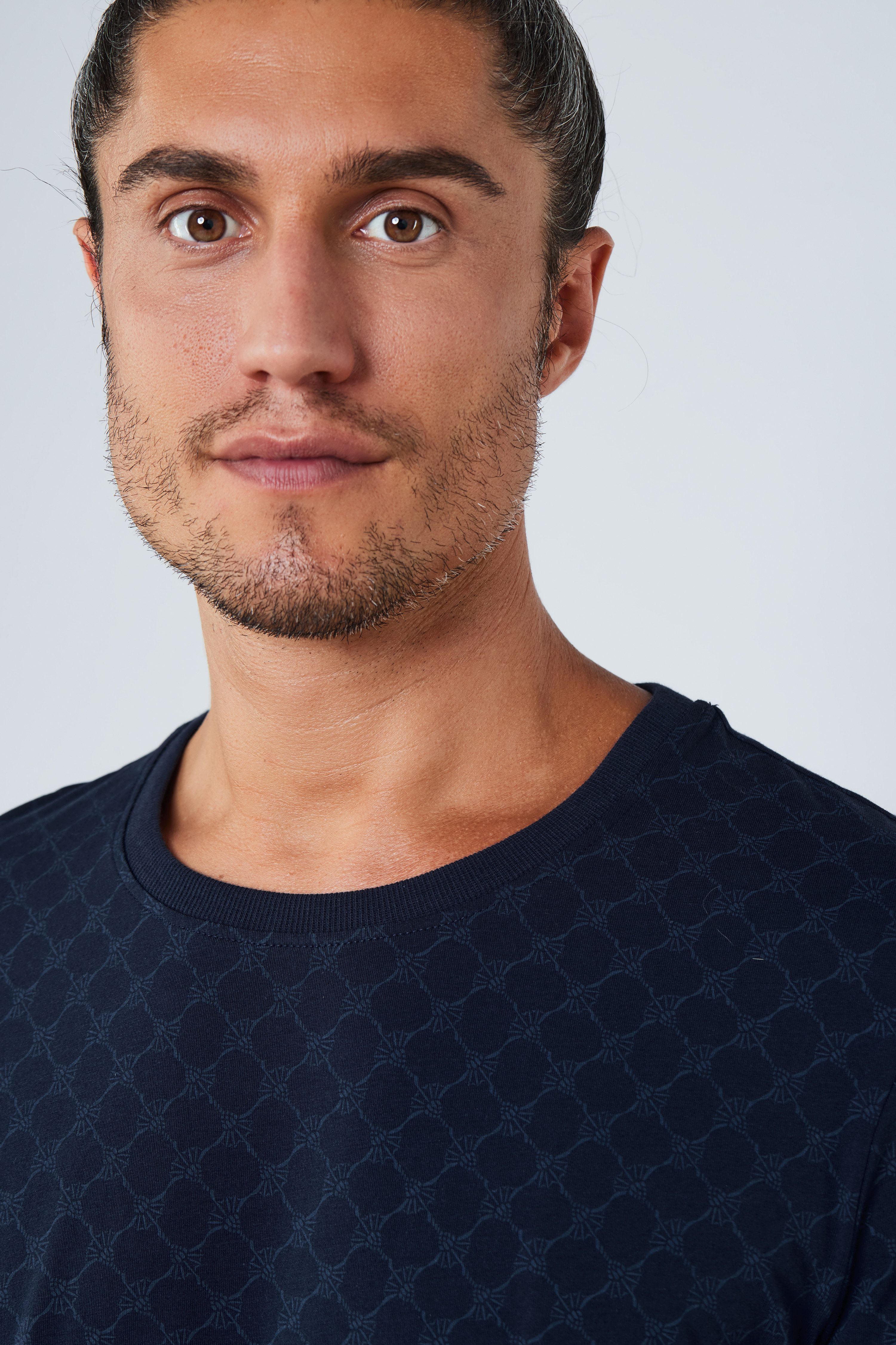 JOOP! T-shirt Leisure met korenbloem-alloverprint, regular fit, korte mouwen