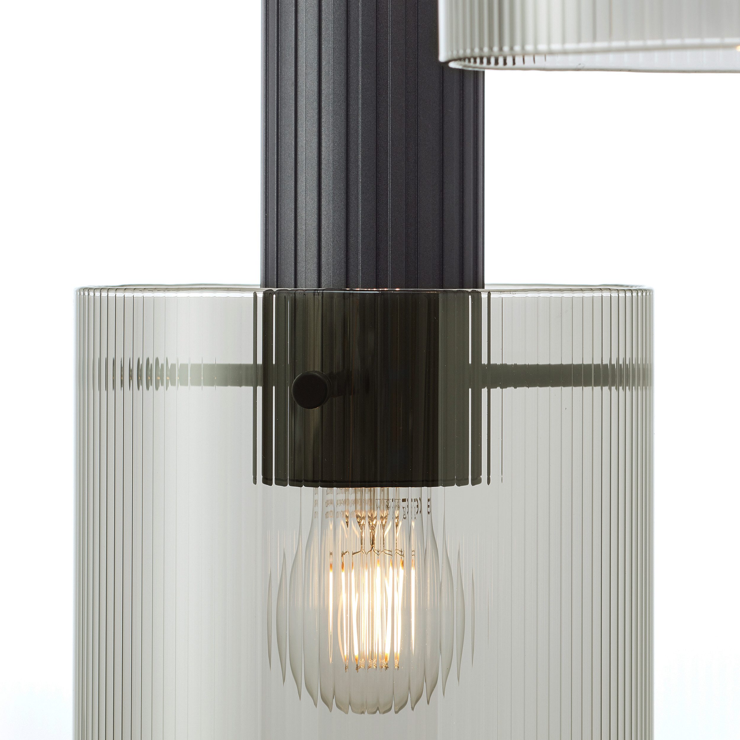 Brilliant Leuchten Hanglamp Riffelini 150 x 48 cm, 3x e27, inkortbaar, geribbeld rookglas, antraciet