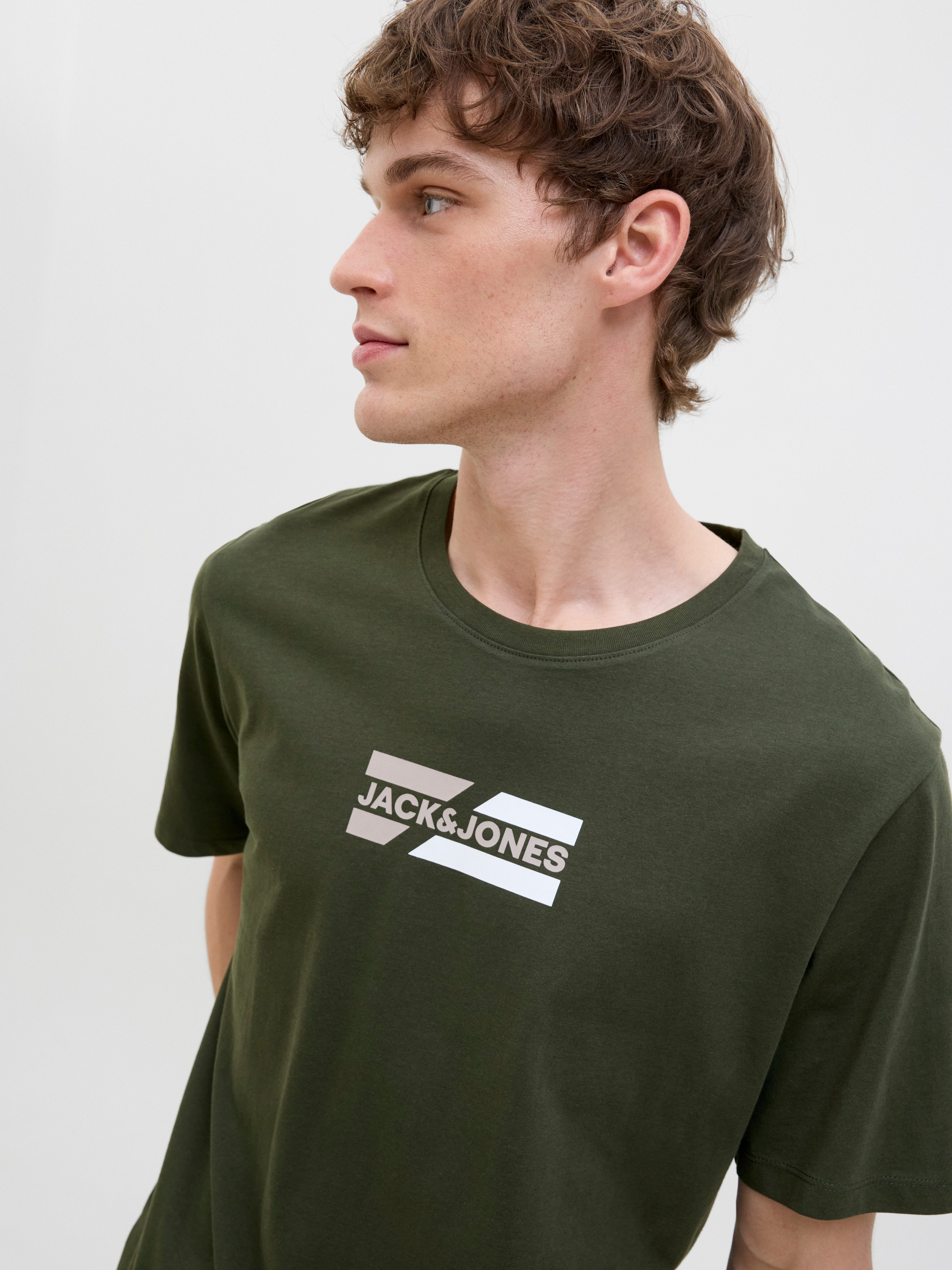 Jack & Jones Shirt met ronde hals JJECORP GRAPHIC TEE SS O-NECK NOOS