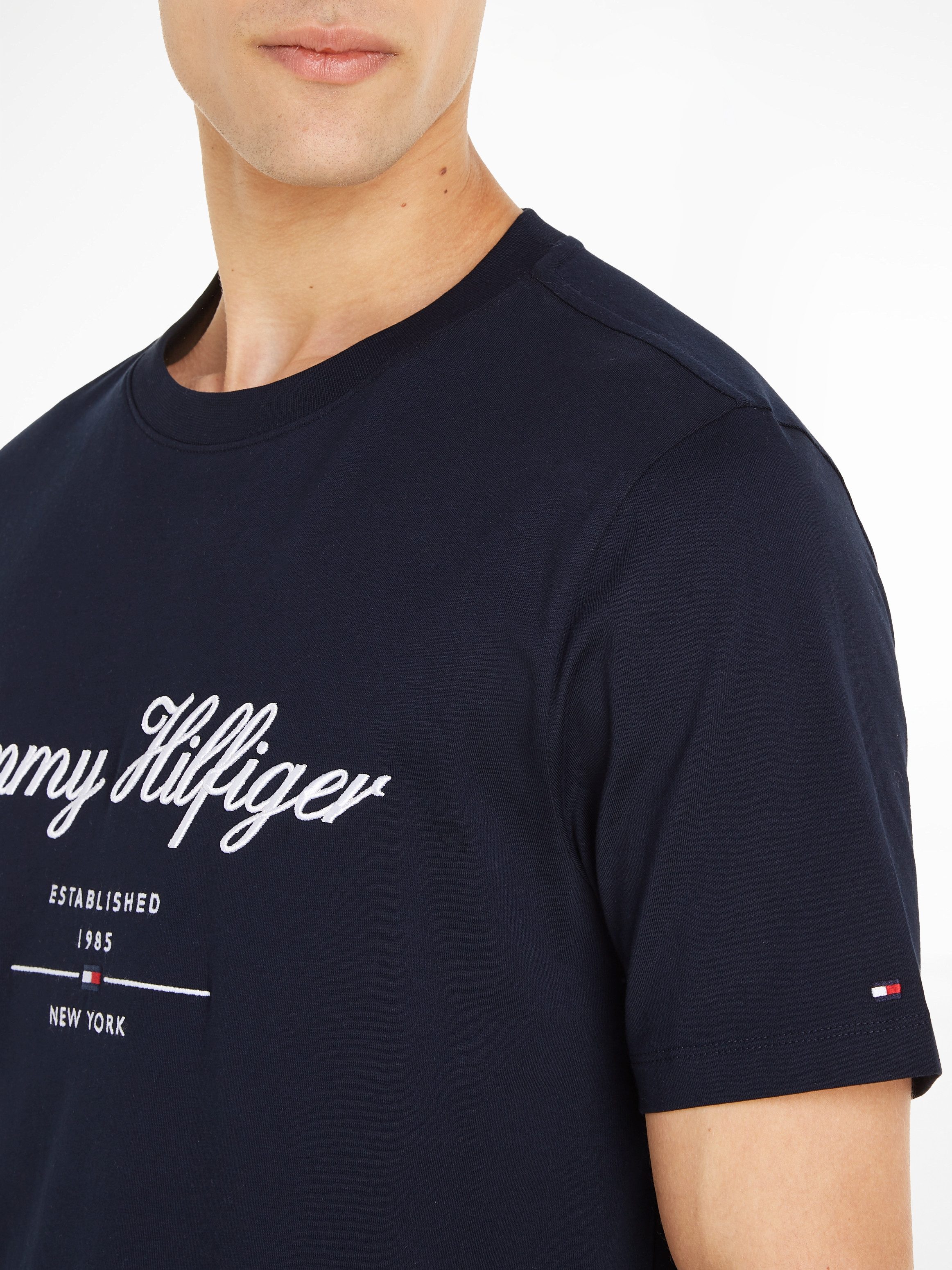 Tommy Hilfiger T-shirt SCRIPT LOGO TEE met opgestikt logo