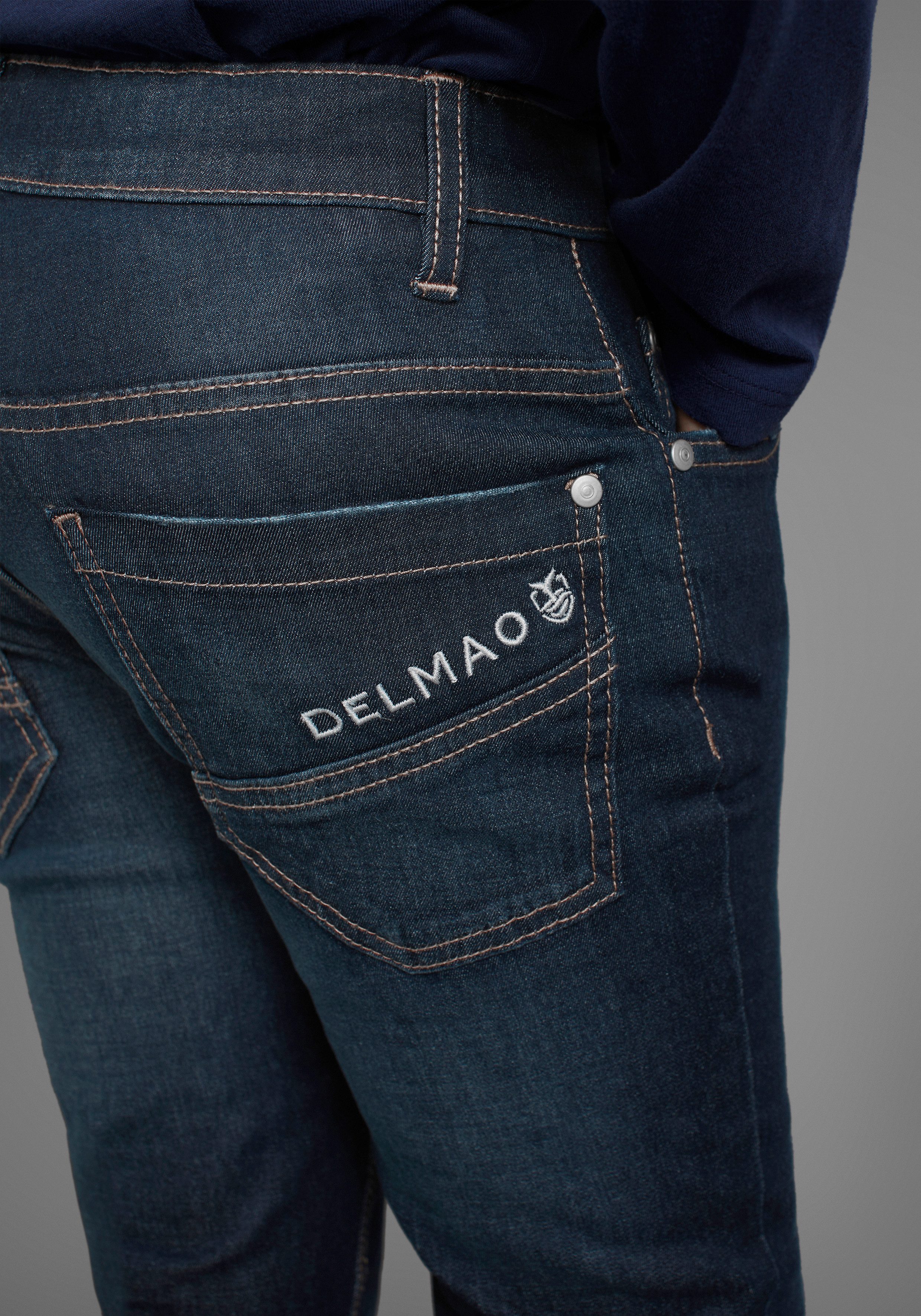 DELMAO Stretch jeans Straight-fit jeans for boys elastisch materiaal, used-look-wassing, lage taille