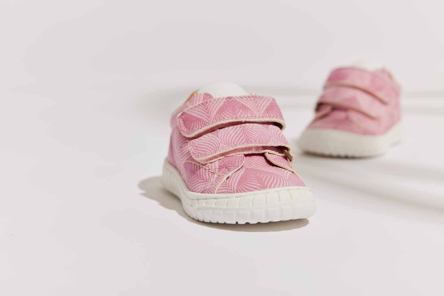 Bisgaard Sneakers Julian Breedte: normaal , klittenbandschoen met verwisselbare binnenzool, maat sjabloon te downloaden