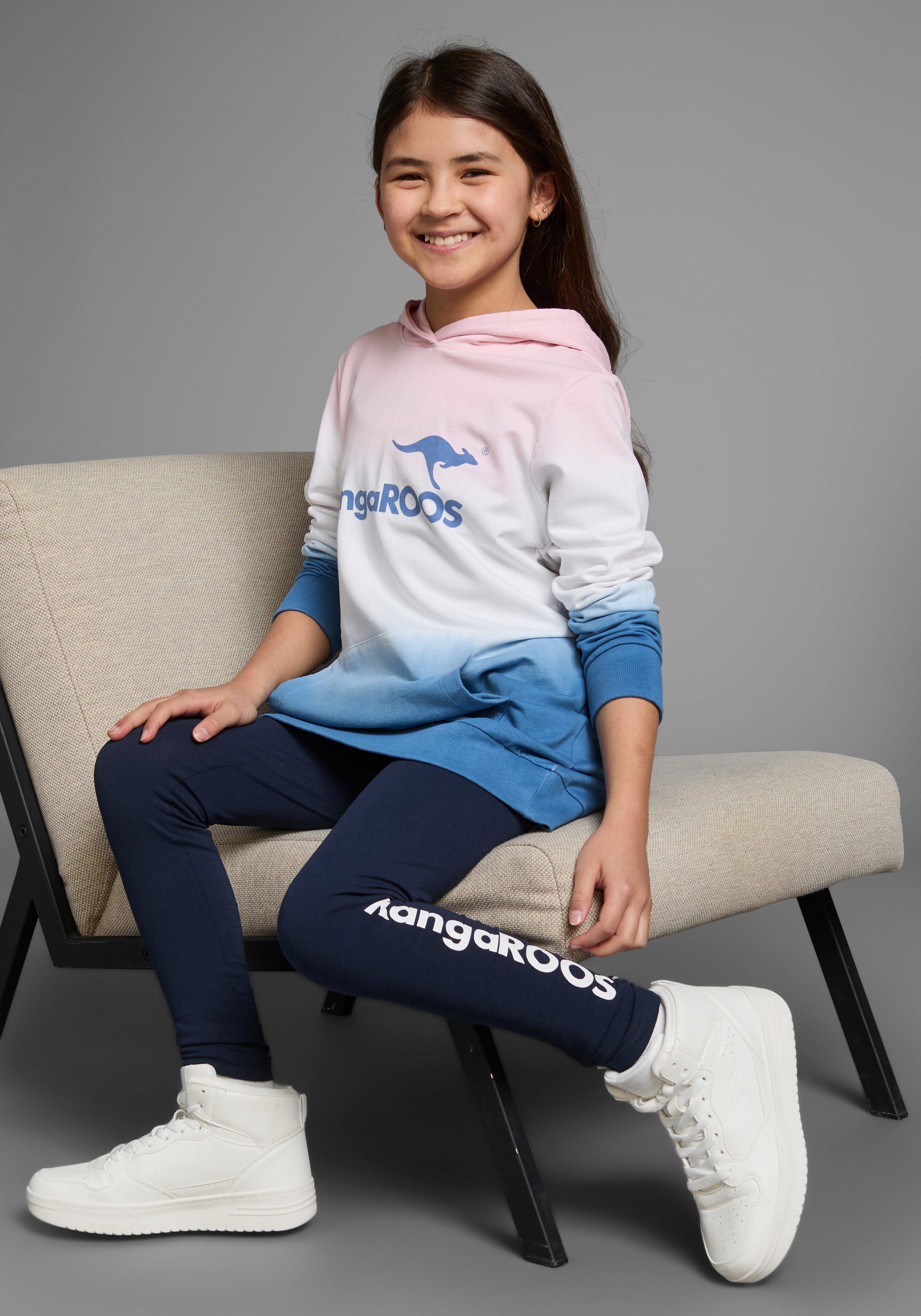 KangaROOS Hoodie , Lange sweatshirt met kleurverloop Lange mouwen met boorden, getailleerde snit, met logoprint