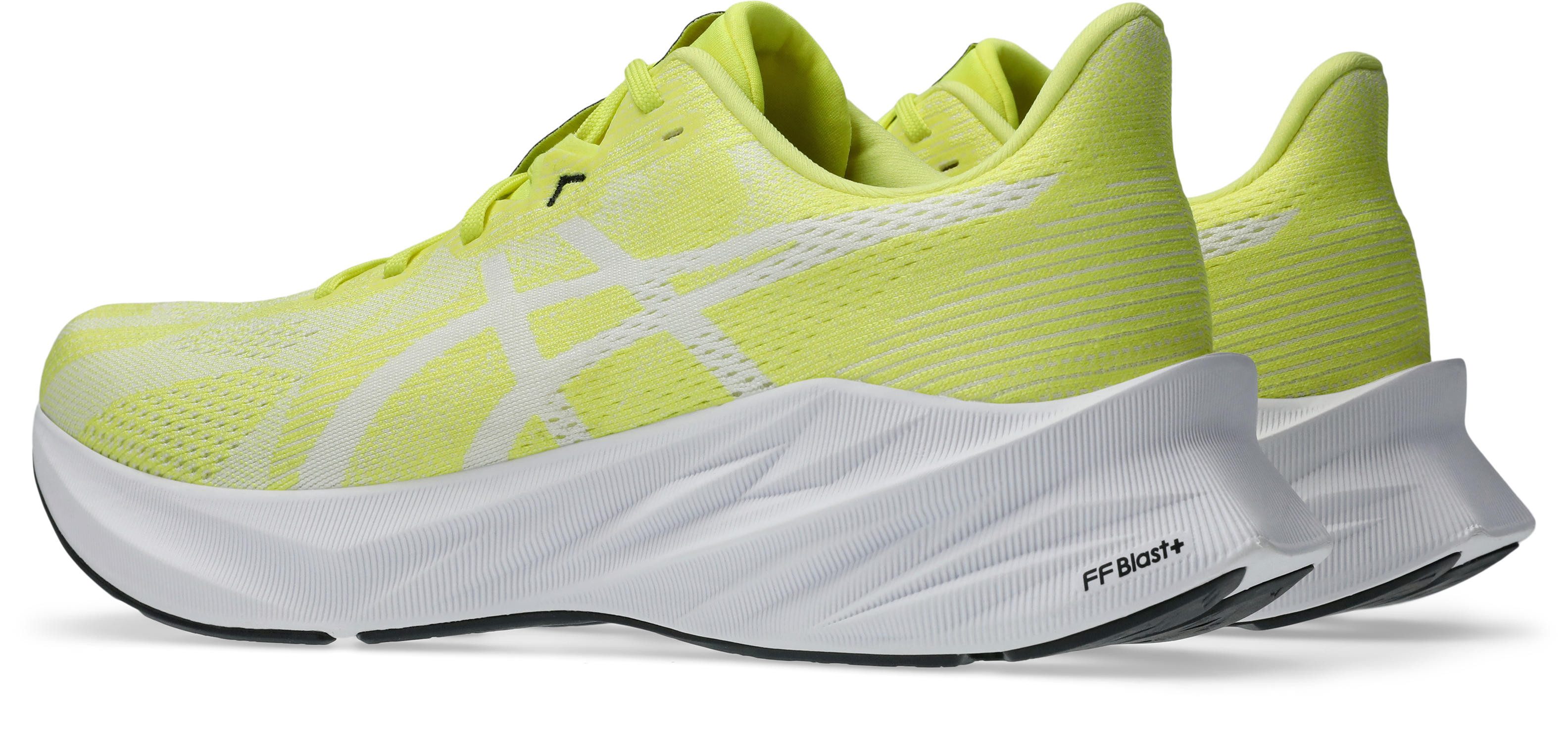 Asics Runningschoenen DYNABLAST 5