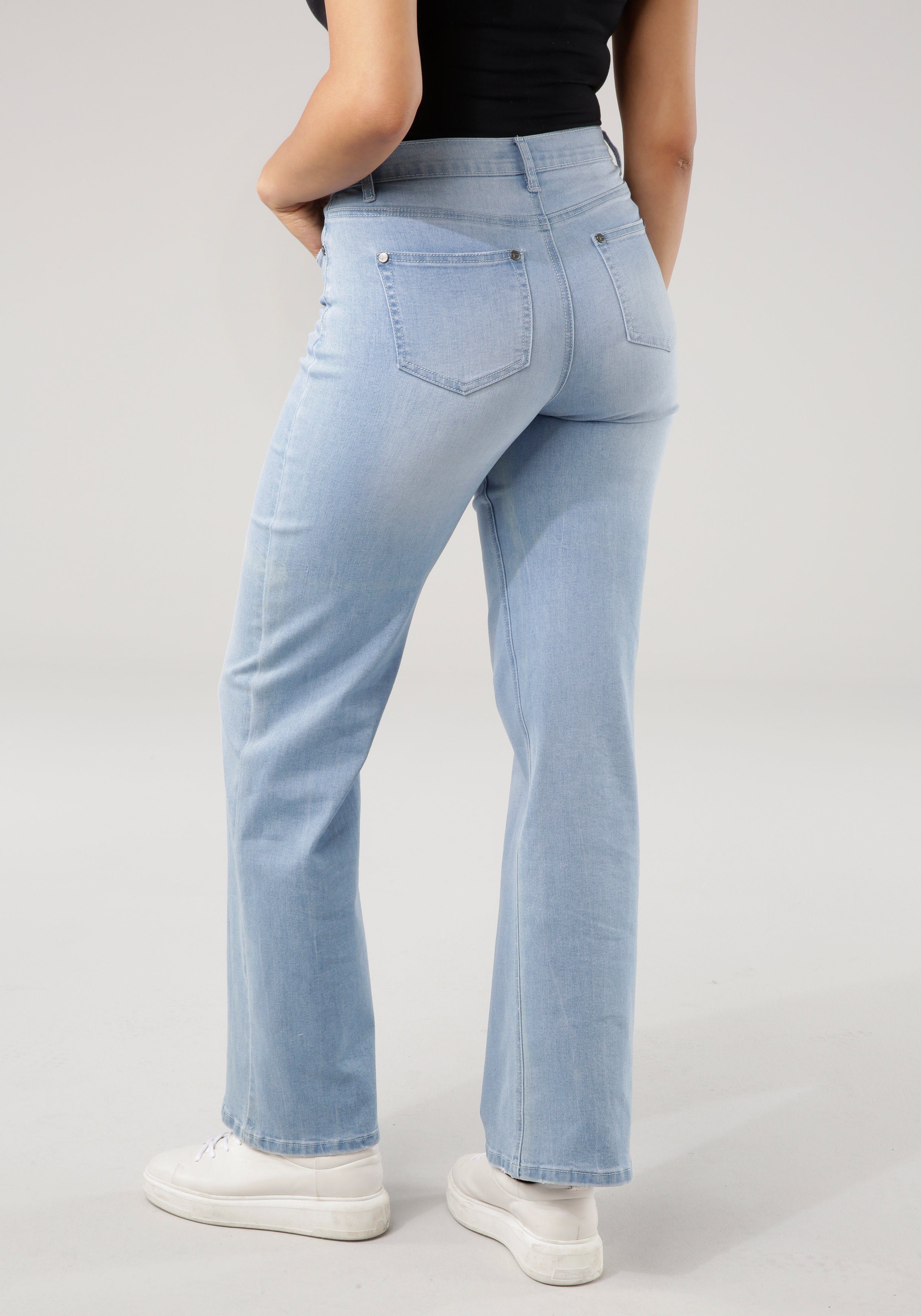 Tamaris Wijde jeans figuurvolgende pasvorm, met steekzakken, hoge taille