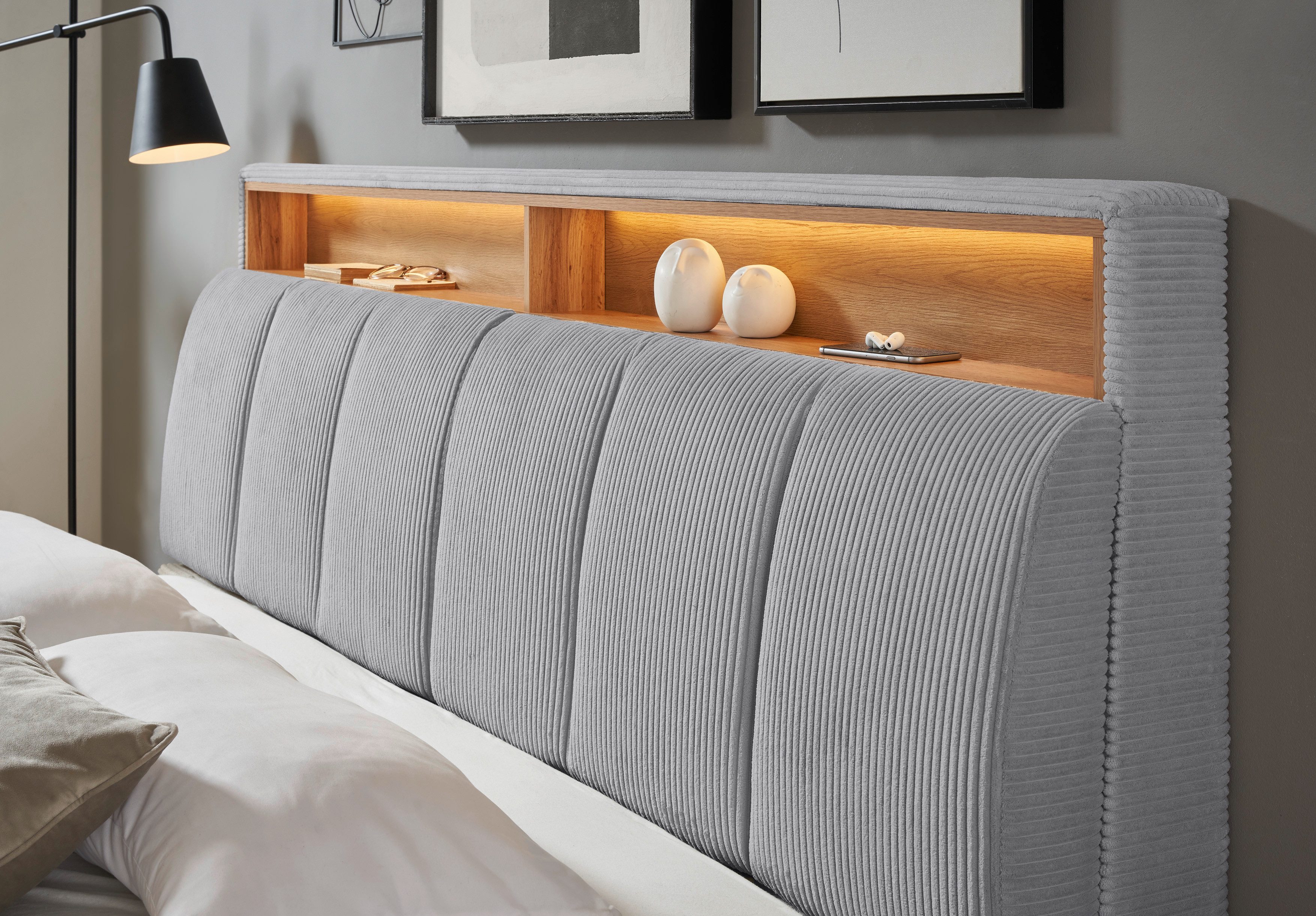 INOSIGN Gestoffeerd bed CiTY/GiRON,, gepolsterd opbergbed, met LED-verlichting Bedkisten met hondenbed of als opbergruimte, opklapbare hoofdeinden