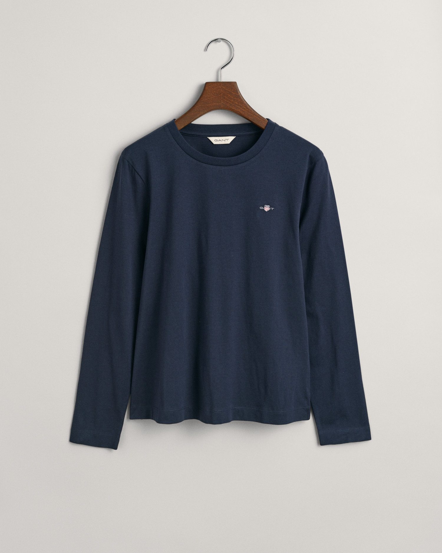 Gant Shirt met lange mouwen REG SHIELD LS T-SHIRT klein logoborduursel op borsthoogte