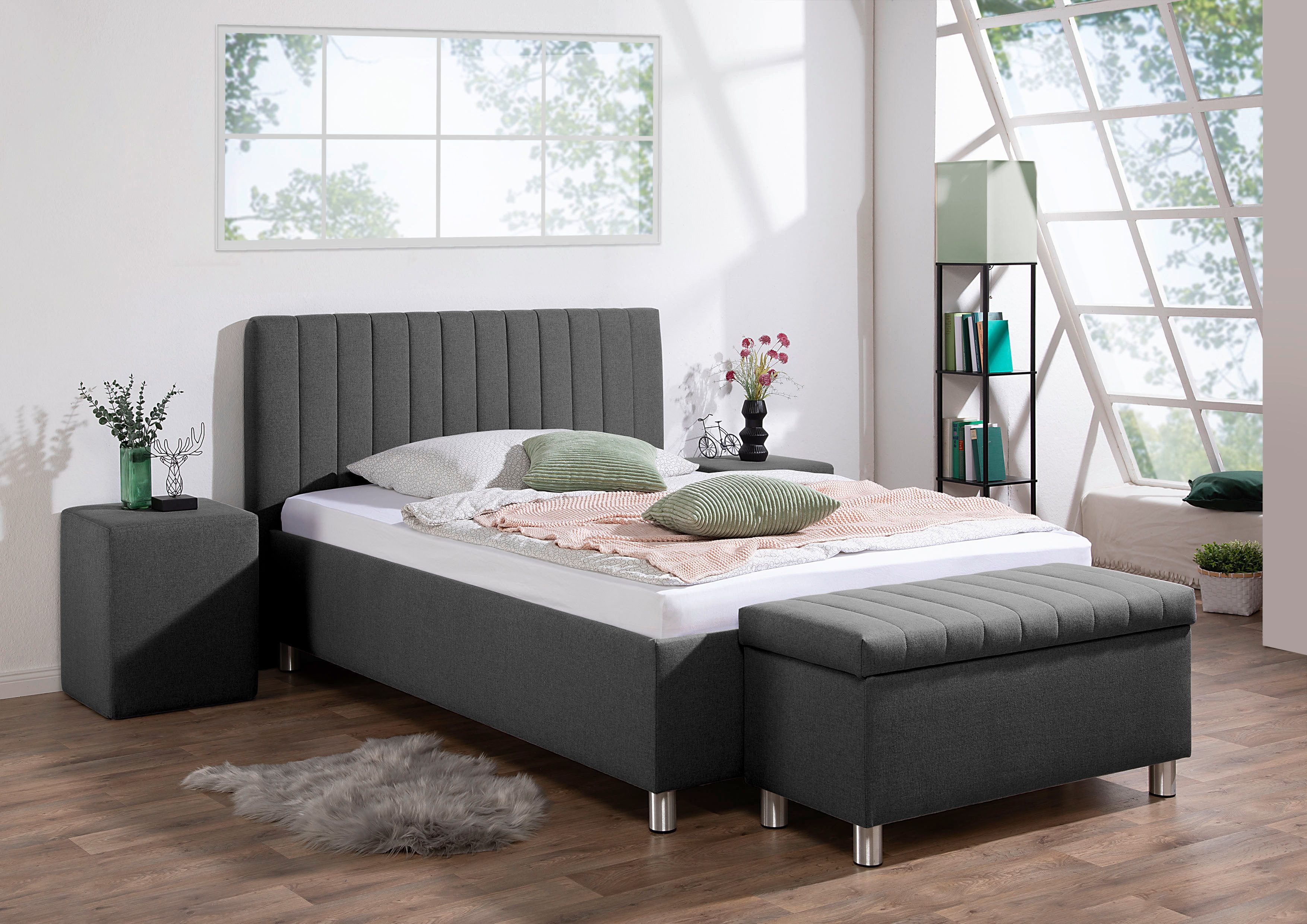 Maintal Gestoffeerd bed Kieferwald met bedlade, optioneel met bonnell- of pocketveringmatras bedden grijs