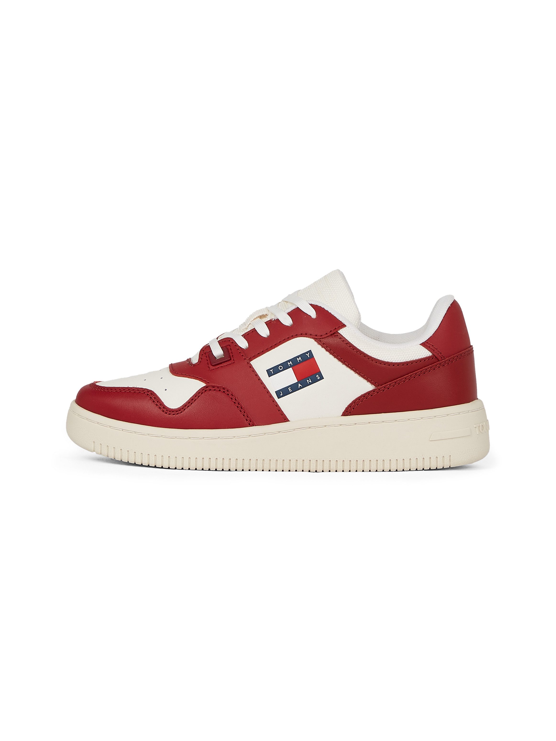 TOMMY JEANS Plateausneakers TJW RETRO BASKET ESS vrijetijdsschoen, lage schoen, veterschoen met zijlogo-vlag