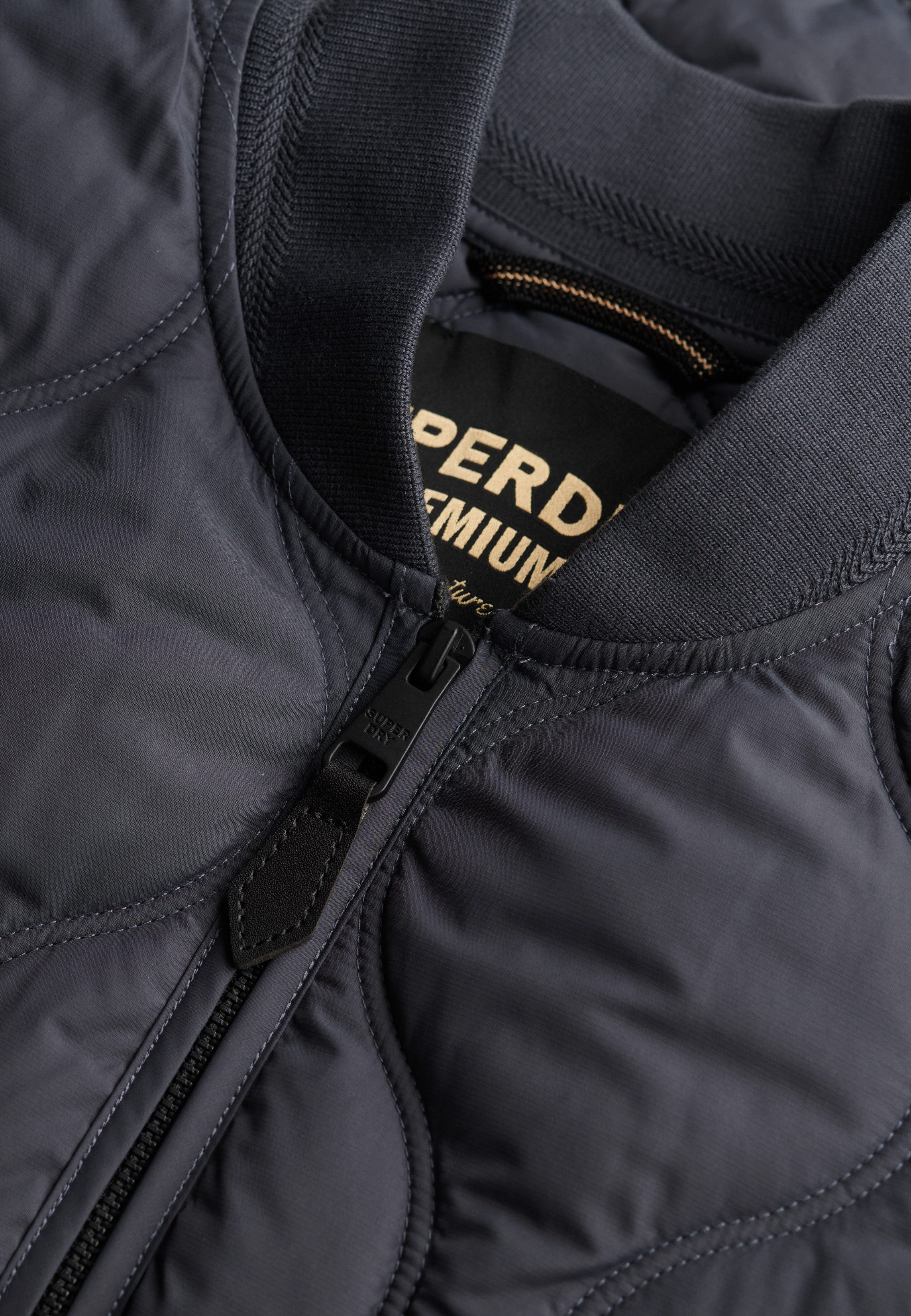 Superdry Gewatteerde jas SHORT QUILTED LINER JACKET