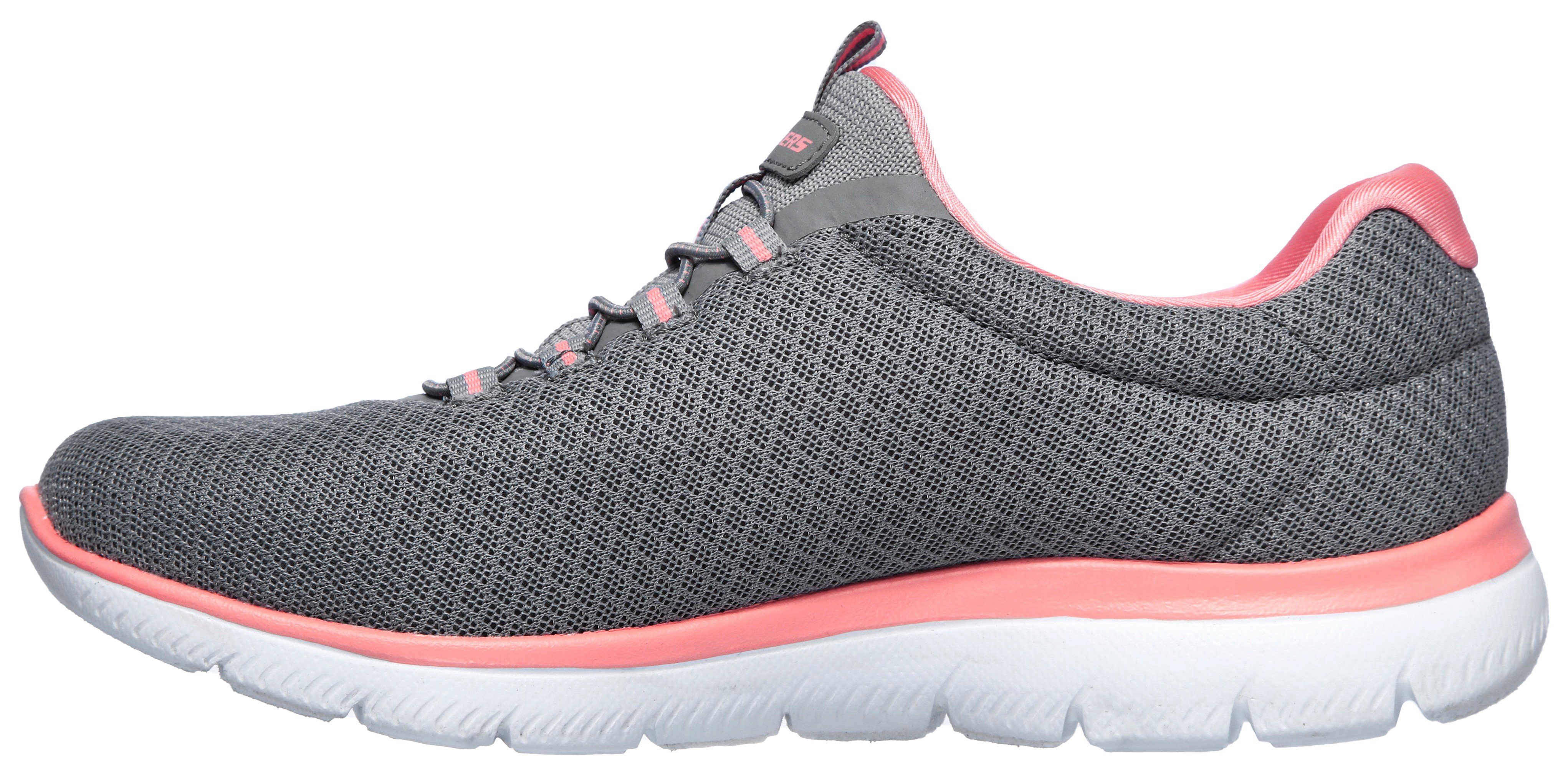 Skechers Slip-on sneakers Summits Vrijetijdsschoen, comfortabele schoen met schokabsorberende tussenzool
