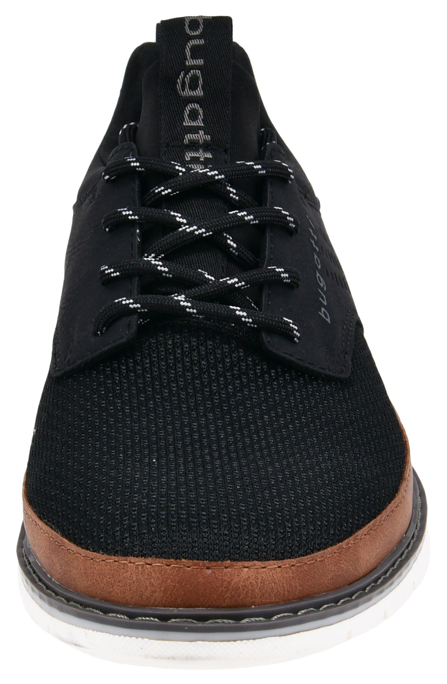 Bugatti Veterschoenen met gaatjespatroon, vrijetijdsschoen, lage schoen, veterschoen
