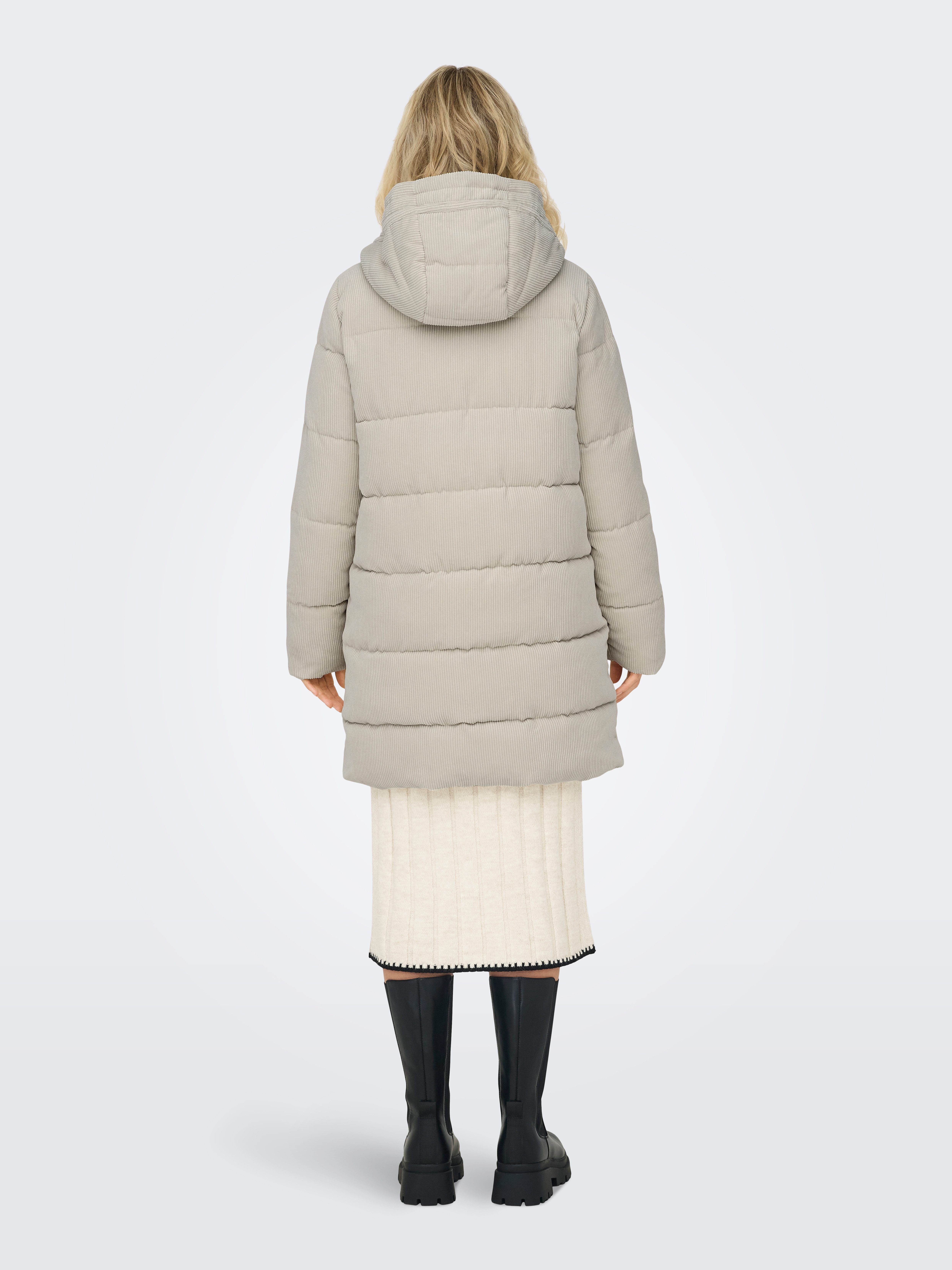 Only Gewatteerde jas ONLDOLLY LONG CORDUROY PUFFER OTW