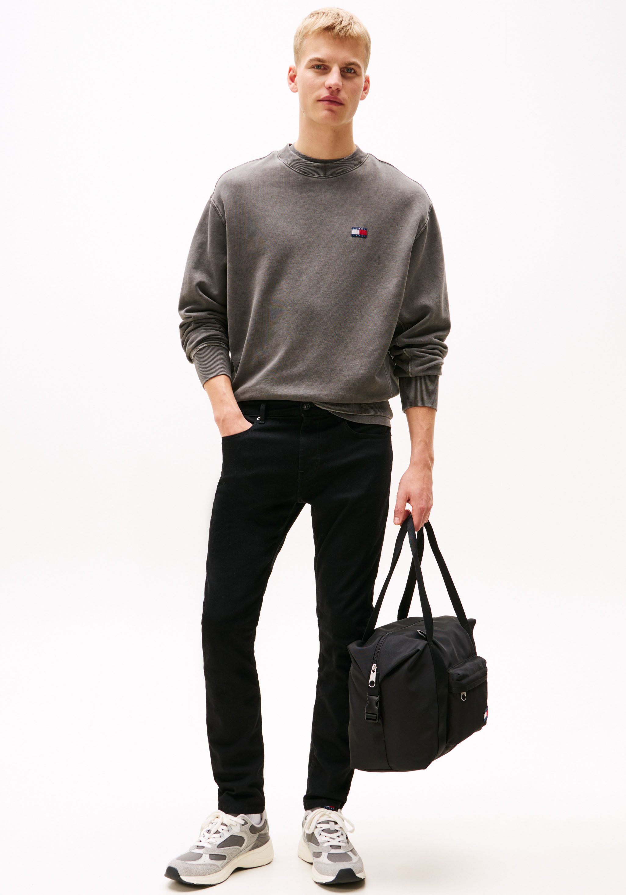 TOMMY JEANS Slim fit jeans AUSTIN SLIM TPRD smal toelopende pijpen